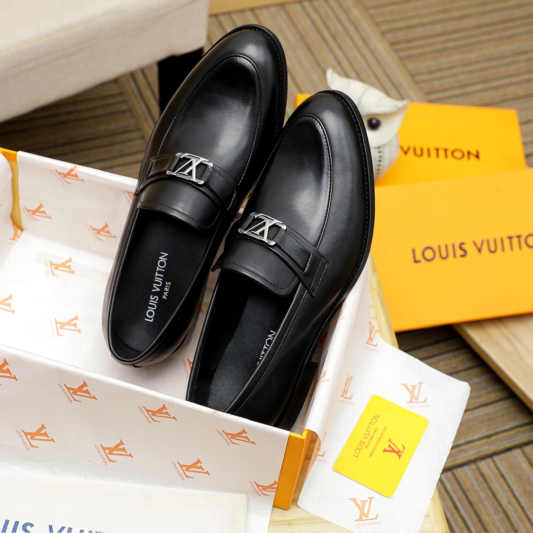 Louis Vuitton Leather Loafers - Premium Formal Business Shoes 4 i1734584867 9766 6