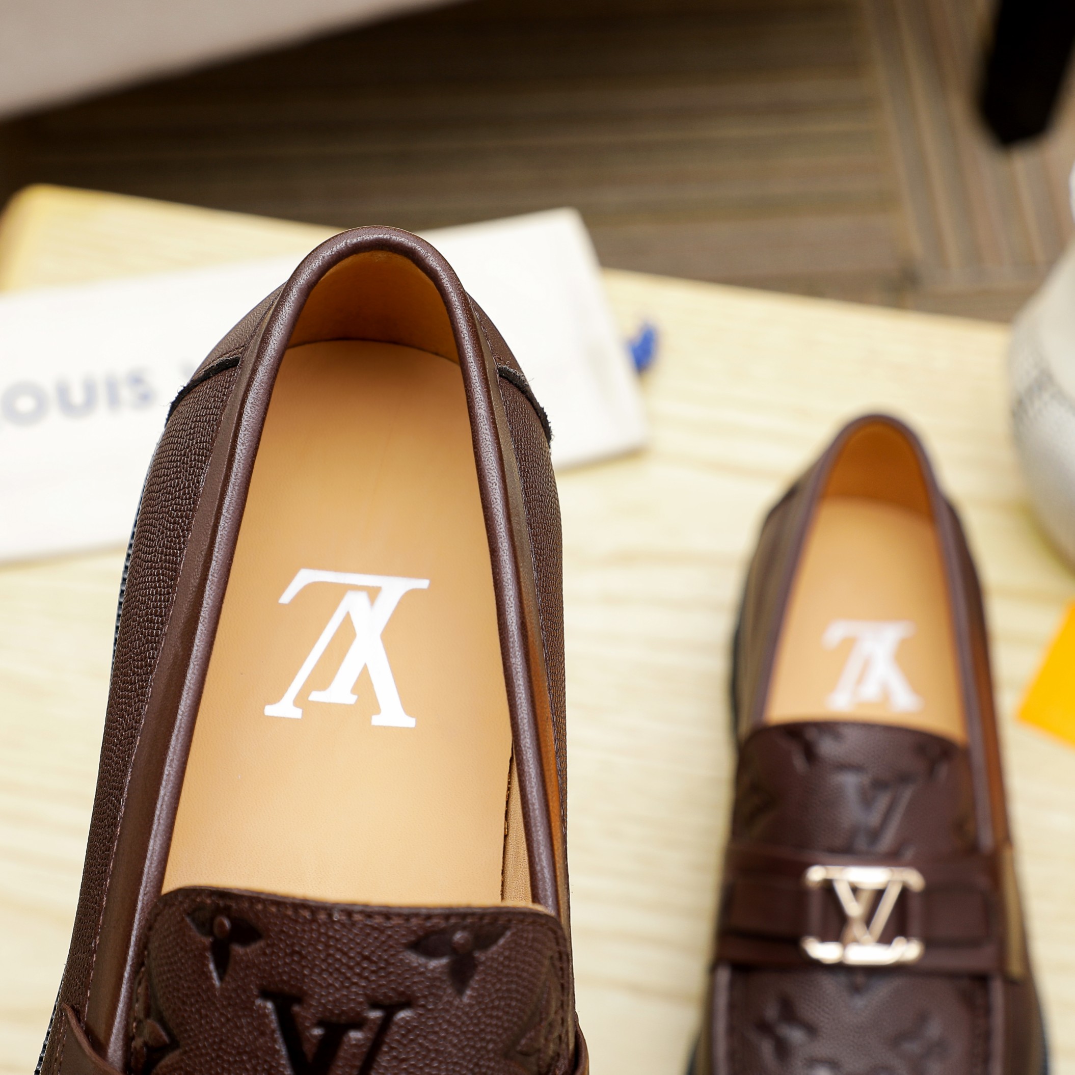Louis Vuitton Men's Leather Dress Shoes - Premium Italian Leather, Multiple Sizes 8 a1741400312114 7276