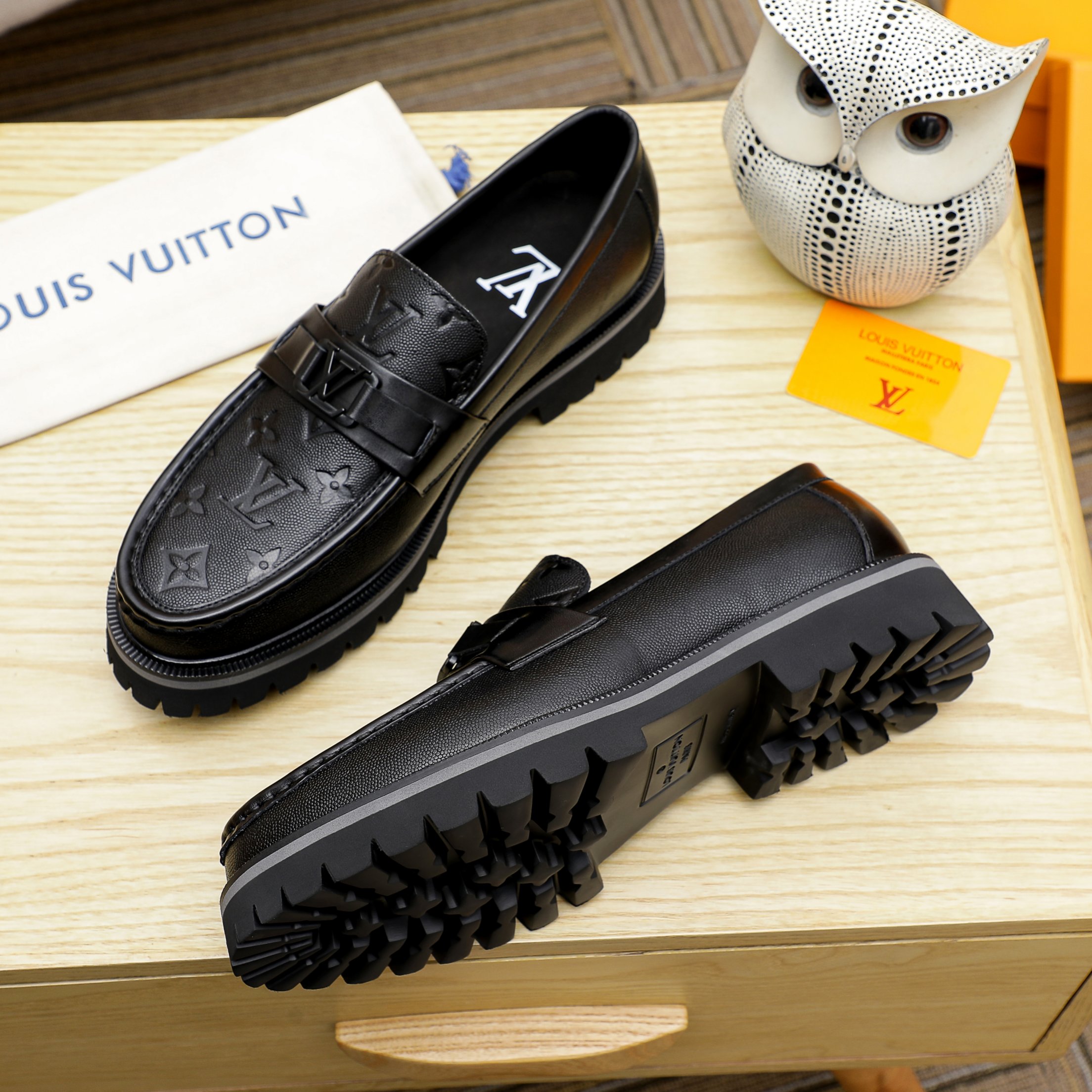 Louis Vuitton Leather Dress Shoes - Premium Italian Leather, Classic Design 6 a1741400443169 5466