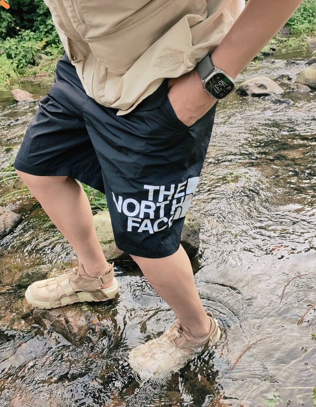 The North Face/北面 字母印花短裤 上身效果#