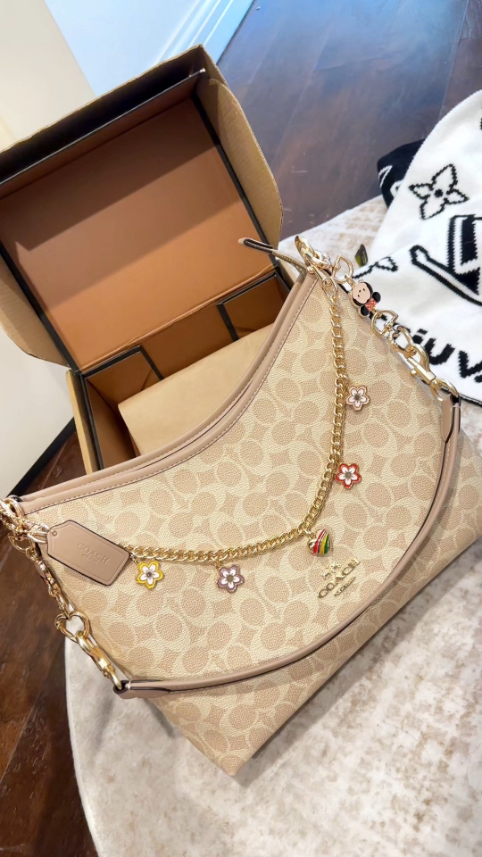 COACH color té con leche | Última edición limitada con cadena de Mickey Lauren Shoulder Bag
