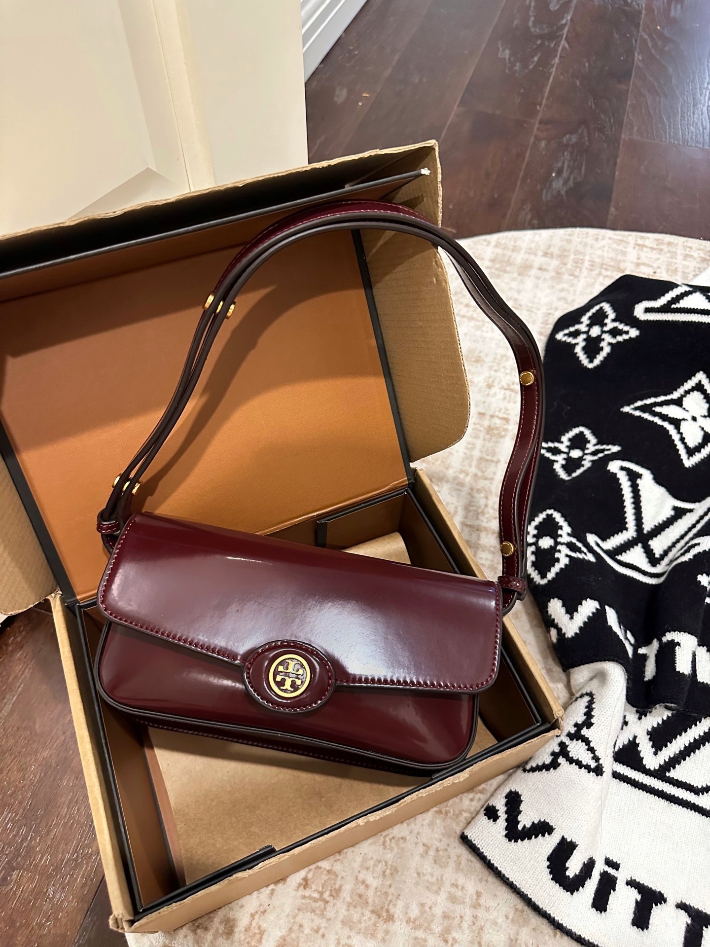 _dap9sFTDcTC5VGI7g8sDrljWNR0hwxICb4TcCvg