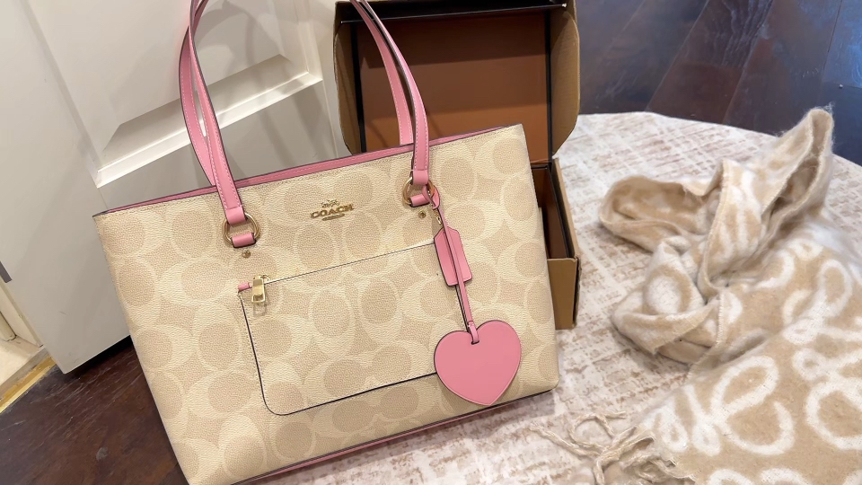 _dgk9swoDuNGKVXPI45sIKAsGRGxFXVZtsdalJ_w