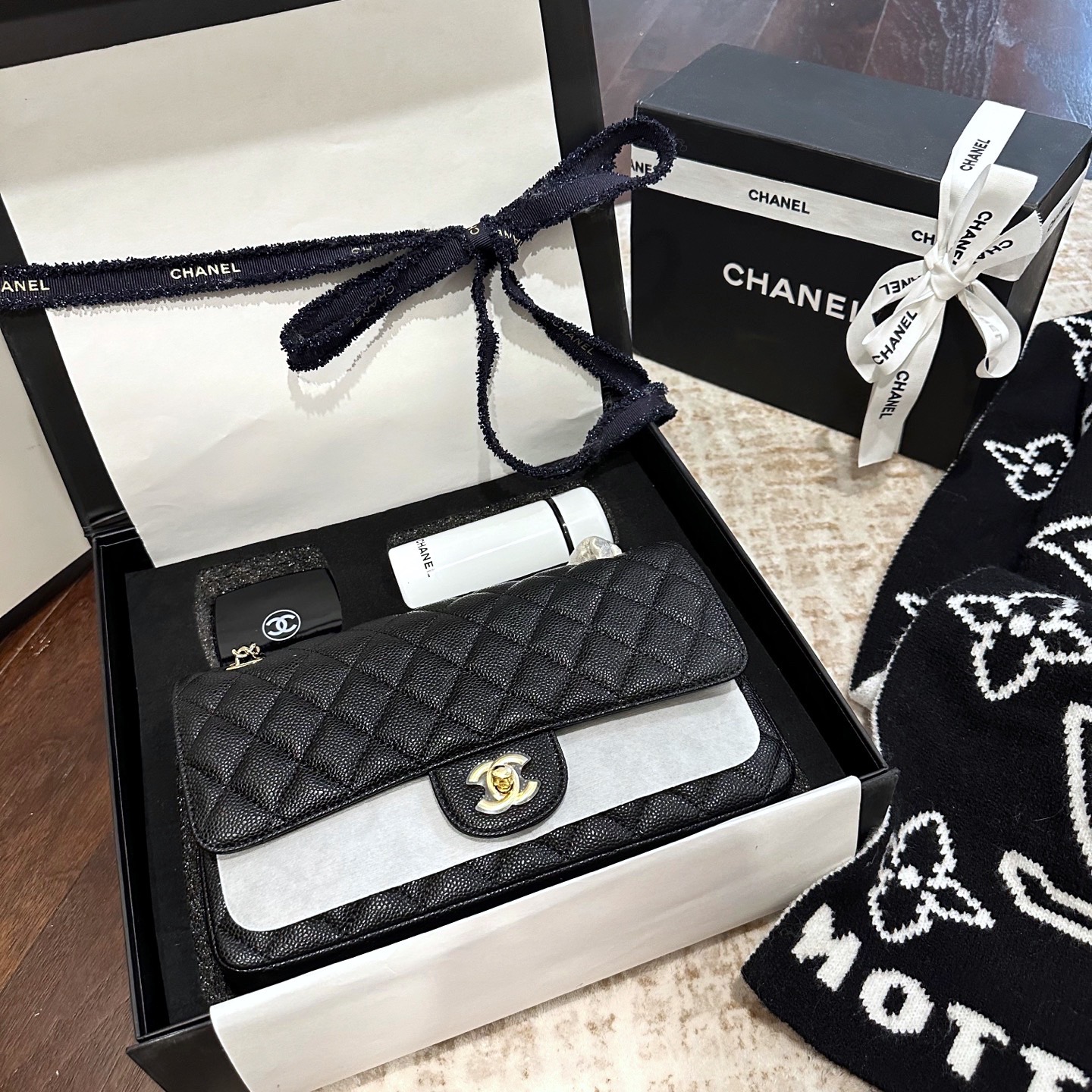 _dnq9szfSMXpQCNEUORq-MI-MMSDQEMBdaM9AipQ