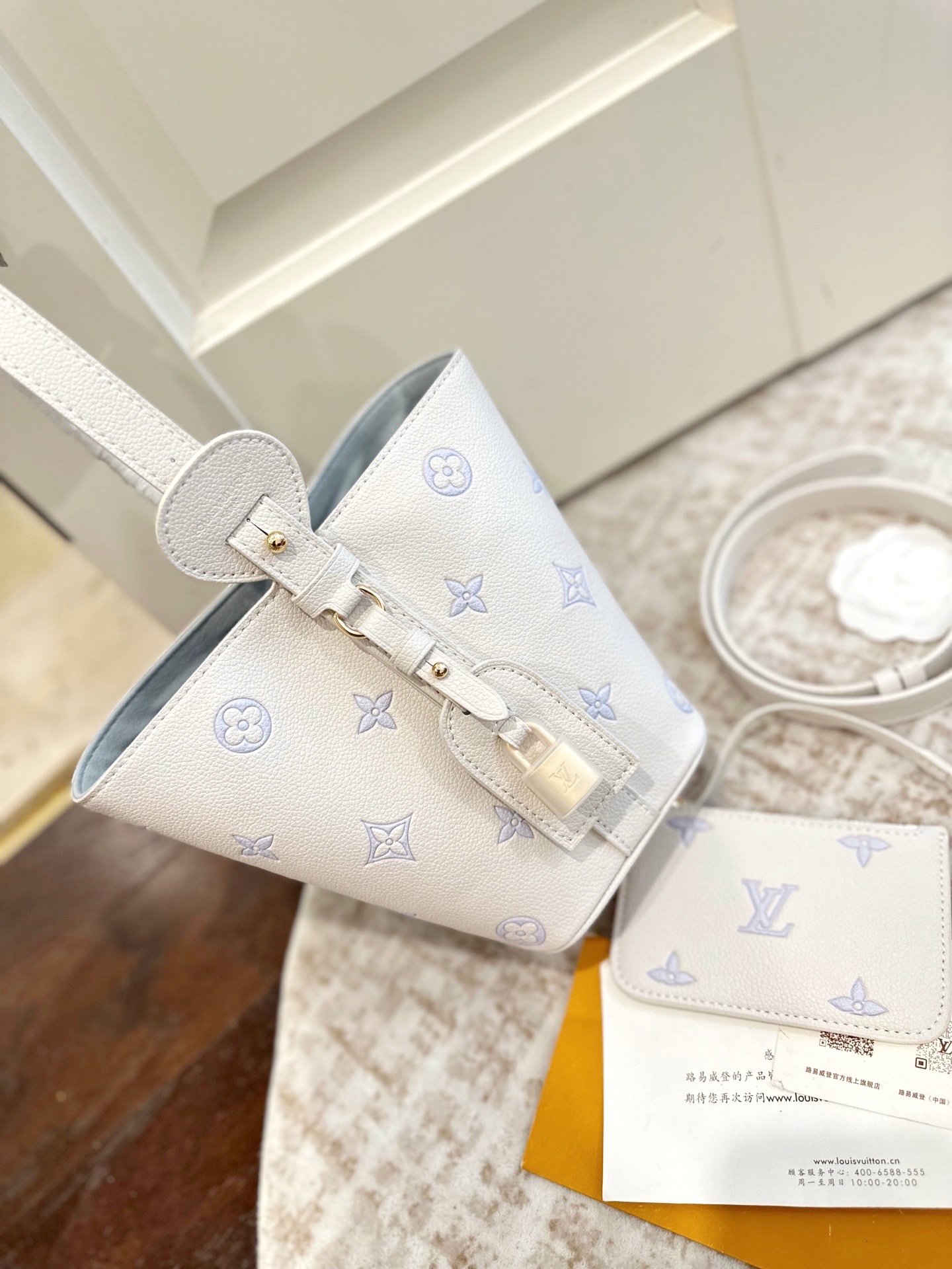 _deS9sSFA5_tTLuVkdsEr84TkB-sNeci7OypcoVQ