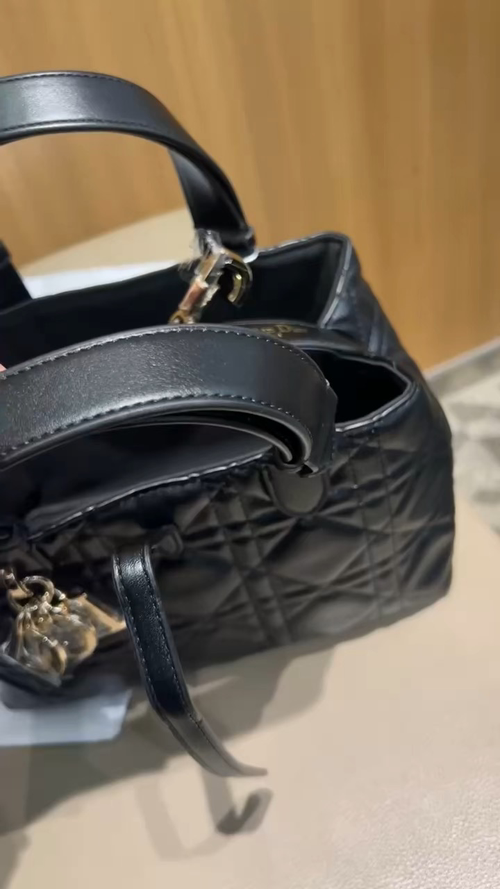 _dqn9sPyn_7MPG3XZRicJiianzQH4KsDkgH5nm5Q