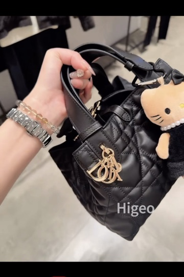 _dkT9sSUwvMpG-9ggiVaAljIr234kUmNYHhN0V3A