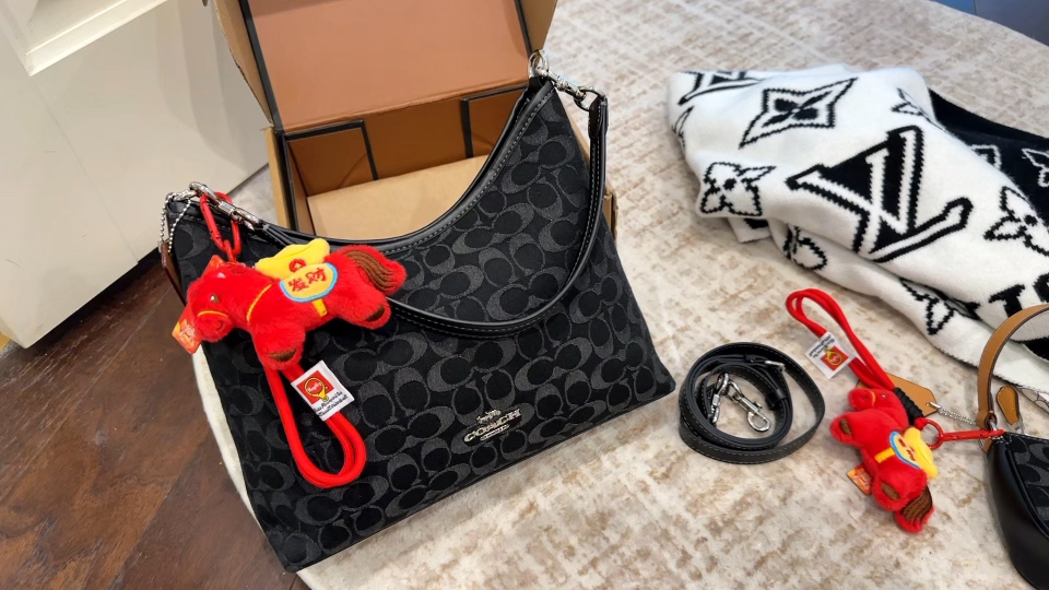 _dQZ9sWWiHeRy39oeT_HVsiUvkdOw4O2gue8eBkw