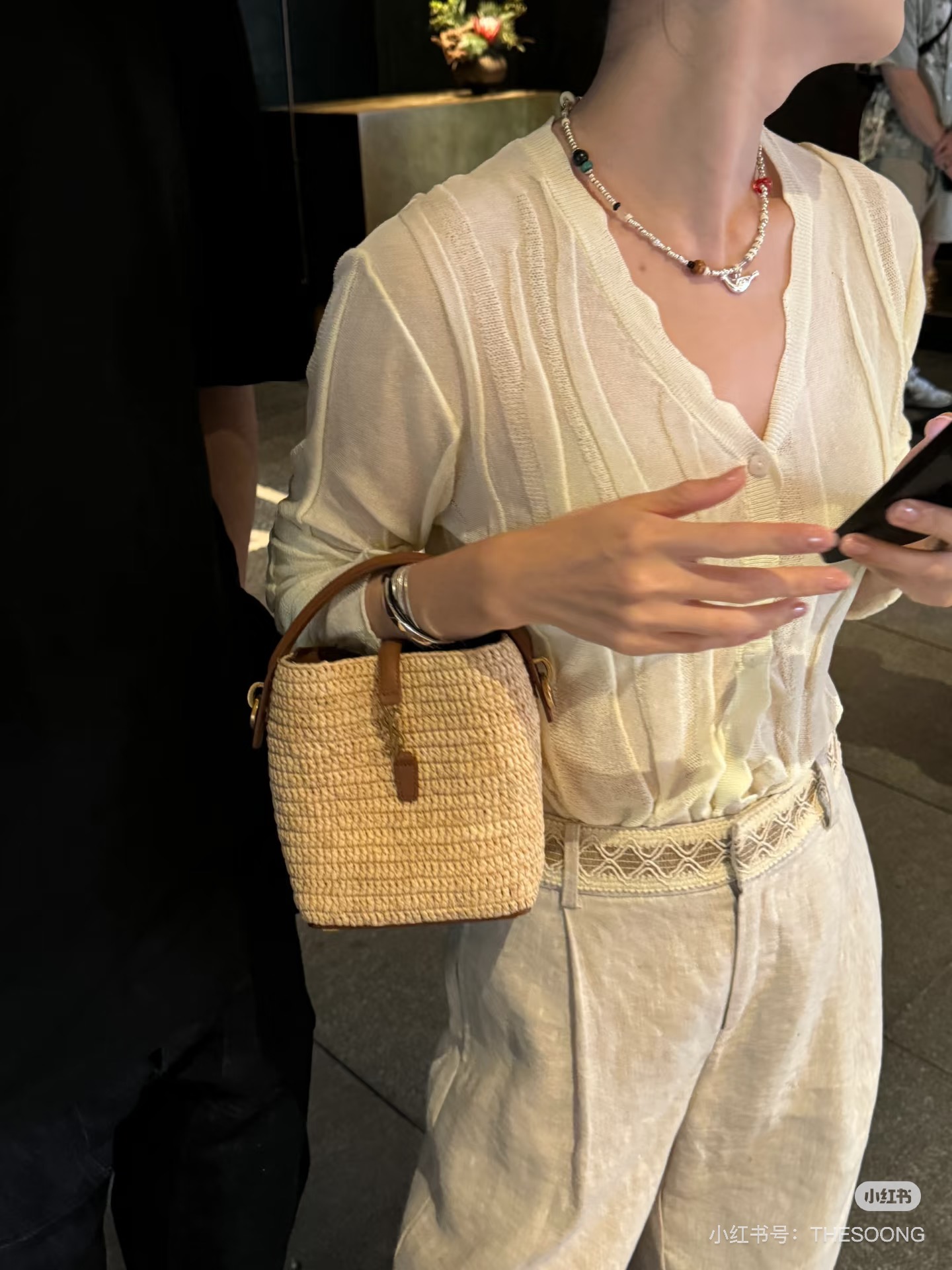 Alternative view of Handbag 12555