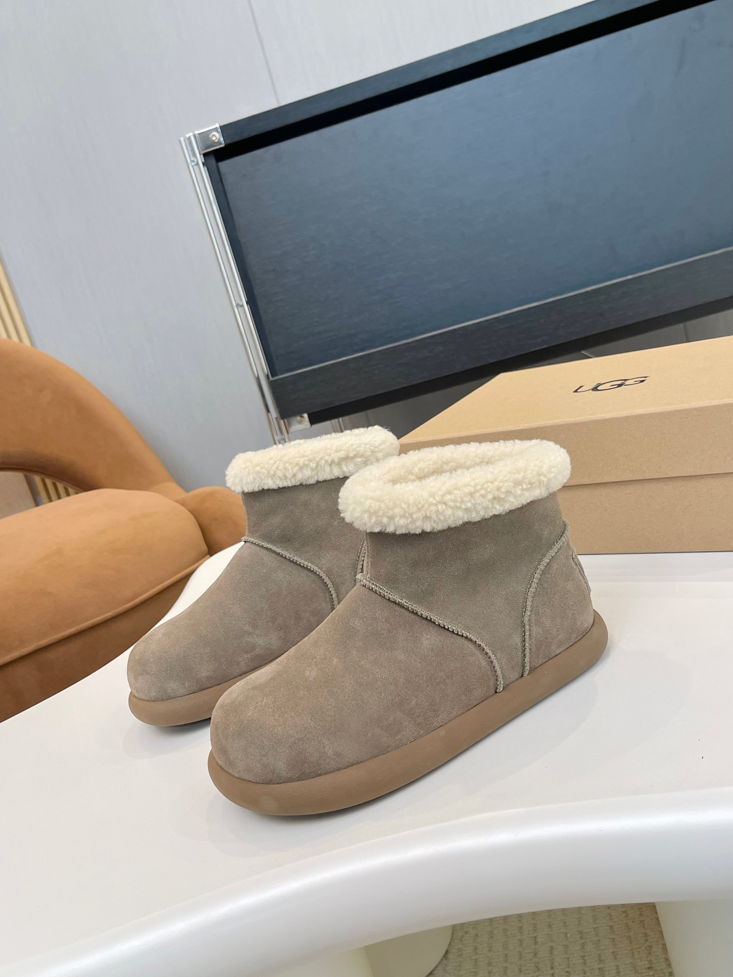 _dw_9sI57cfjyHsaz6Tu7Ik8LlpjXXr1qpVWUT7g