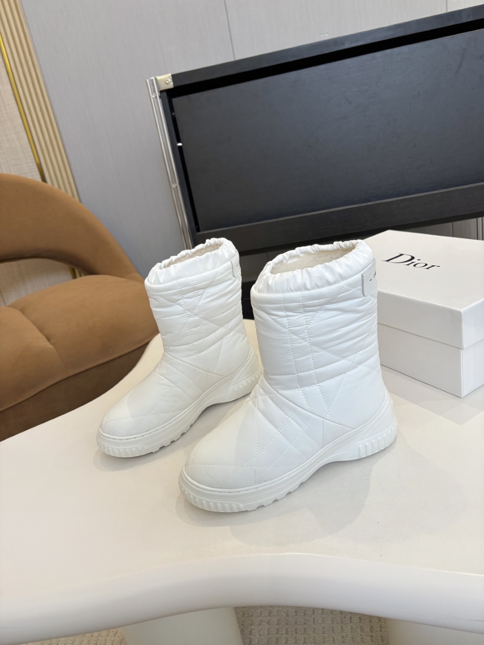 _dfh9s98KzID-fepGjOo-iTAjxLePcTugRw6Gh-g