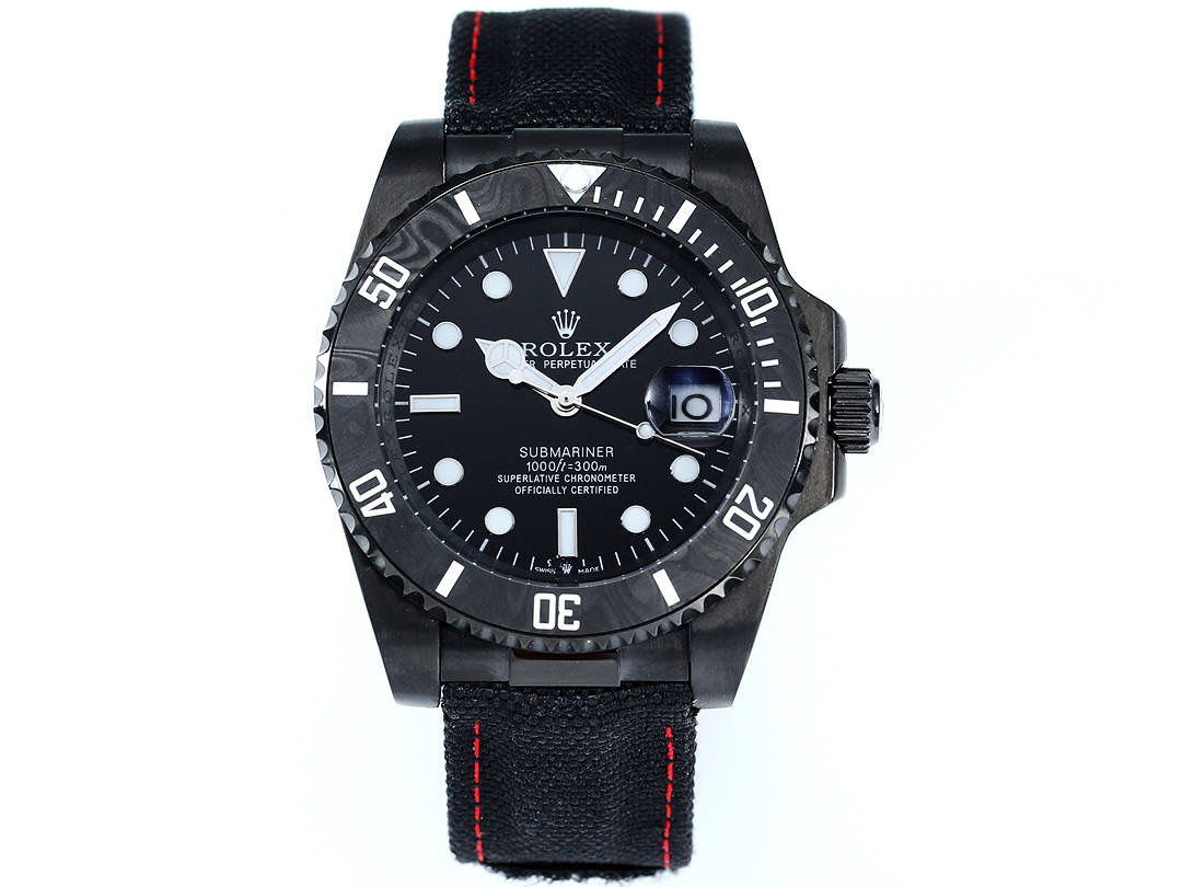 NO:336967,White Gold BOBO's new product launch, the first Rolex ROLEX DIW Submariner PARAKEET, the new customized SUB water ghost, perfectly presented!  1. Specially customized carbon fiber ring port and gradient green dial. DIW gives the water ghost a different style, reflecting a brand new visual and tactile experience!  2 After countless modifications, the three-dimensional engraving lettering is finally presented, and the perfect circle with an outer shadow on the side, and a super luminous bead that is as gentle as jade!  3 The entire watch is made of 904L stainless steel, dark texture, the same as the authentic product. 4 is equipped with a brand new imported Japanese movement, with stable quality. 5DIW is perfectly crafted and almost to the extreme. Welcome to taste, Rolex19860909白 金 BOBO新品首发劳力士ROLEX DIW Submariner PARAKEET 新品定制款SUB水鬼,完美呈现！ 1特别定制碳纤维圈口、渐变绿表盘,DIW赋予水鬼不一样的风格,体现全新的视觉和触觉体验！ 2经过无数次的修改,终于呈现出刻字立体,且条丁外有外影的对版完美圈口,温润如玉的超强夜光珠！ 3整表均采用904L精钢,暗黑质感,同正品一致 4搭载全新日本进口机芯,质量稳定. 5DIW做工完美,几乎到了极致,欢迎品鉴,,rolex,Watch