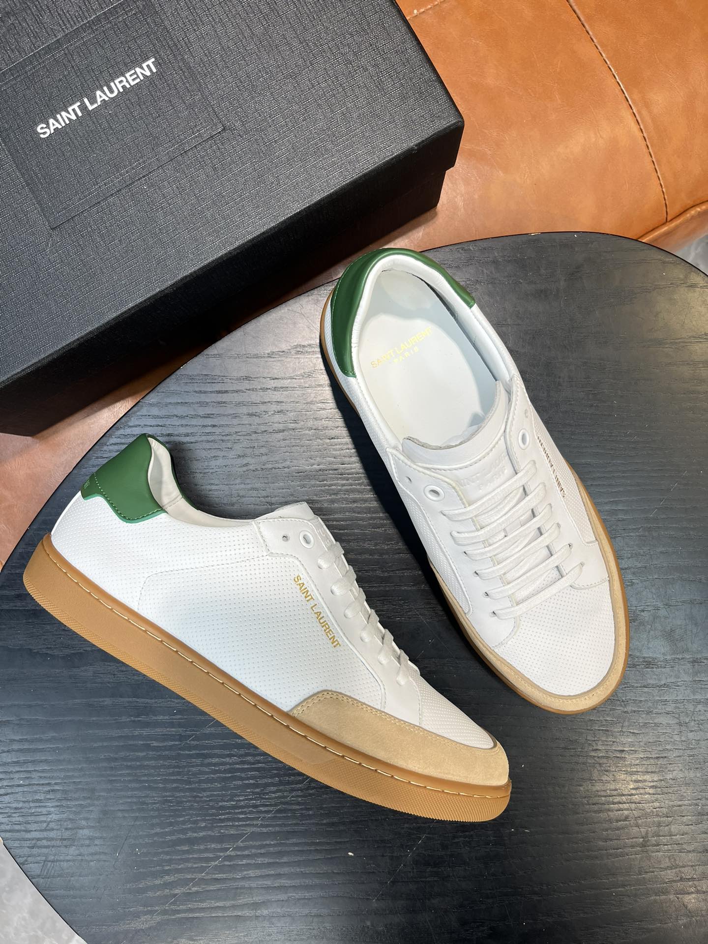 Yves Saint Laurent White Leather Sneakers with Green Heel Tab, Size 36-45 8 i1715597639 9742 6