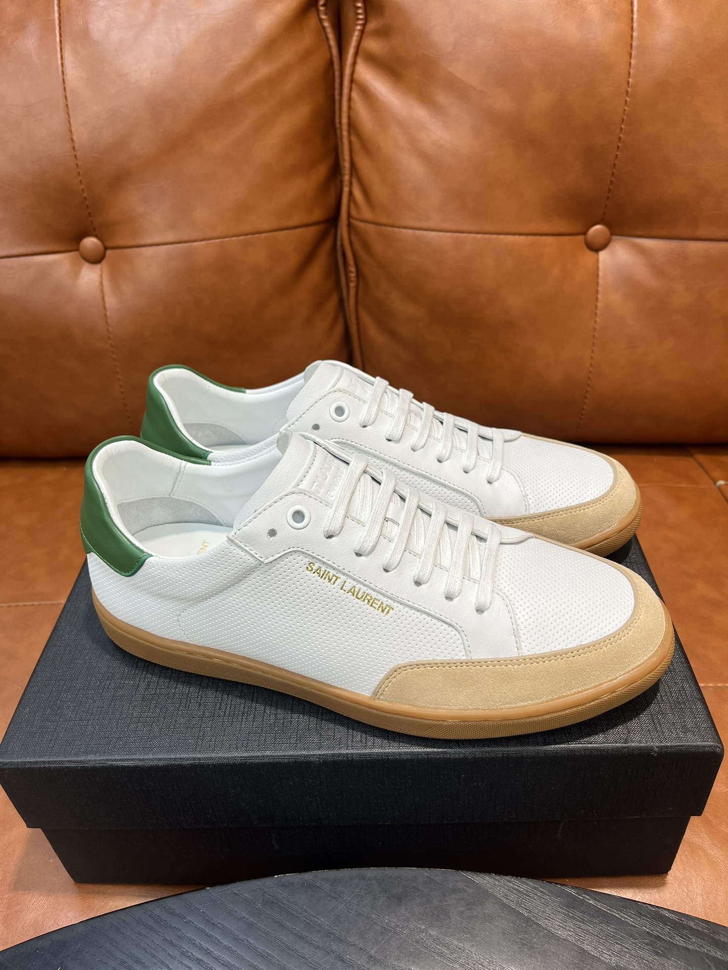 Yves Saint Laurent White Leather Sneakers with Green Heel Tab, Size 36-45 9 i1715597641 2839 0