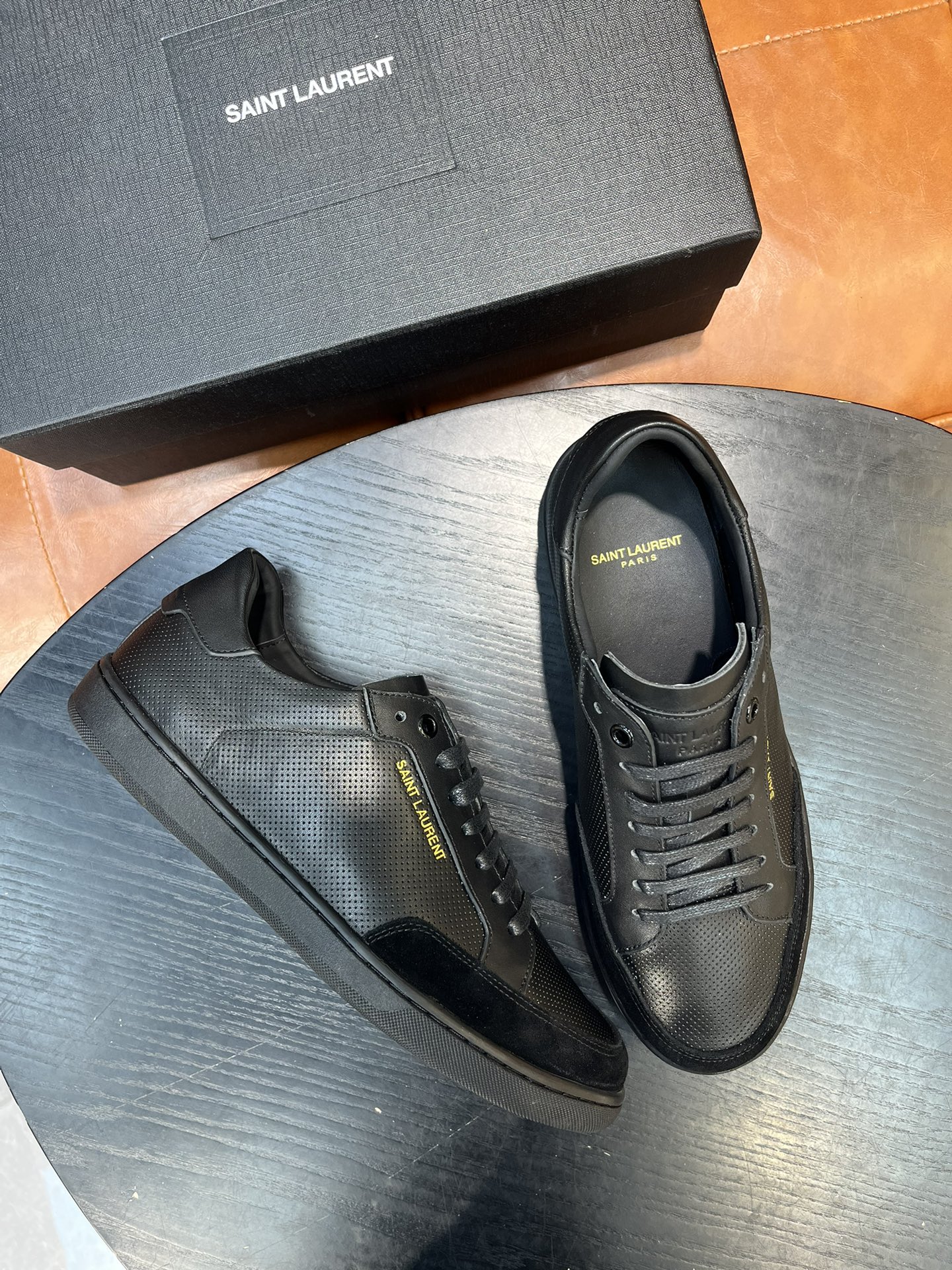 Yves Saint Laurent Men's Court Classic SL/06 Embossed Leather Sneaker 9 i1715597720 668 0