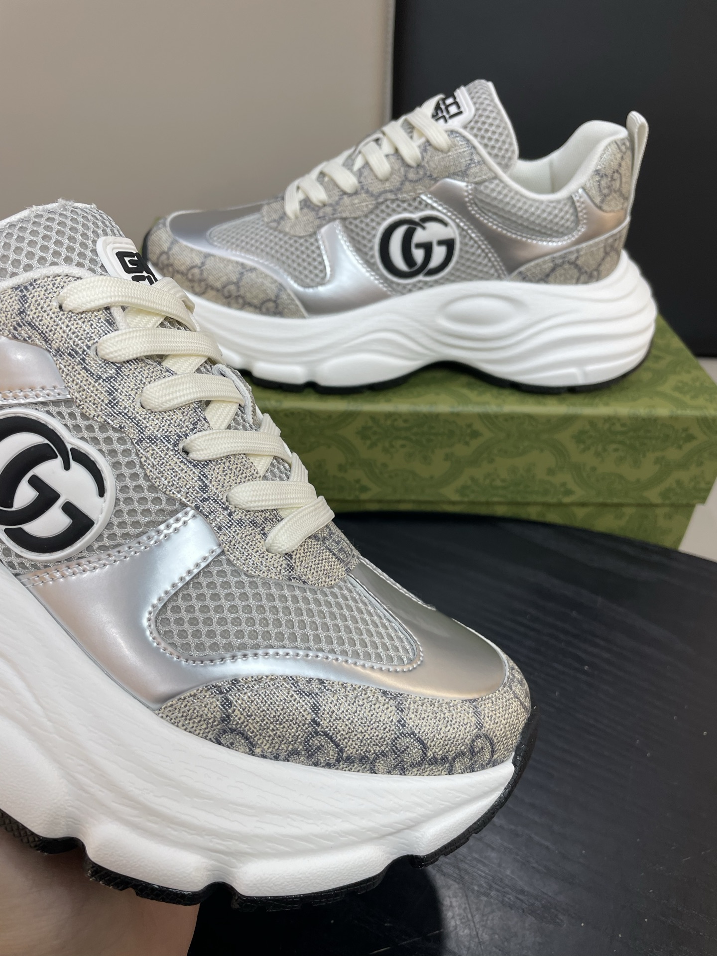 Gucci Women's Screener Sneaker GG Crystal in Beige and Silver, Size 39-44 5 i1743922127416 4355 0 3