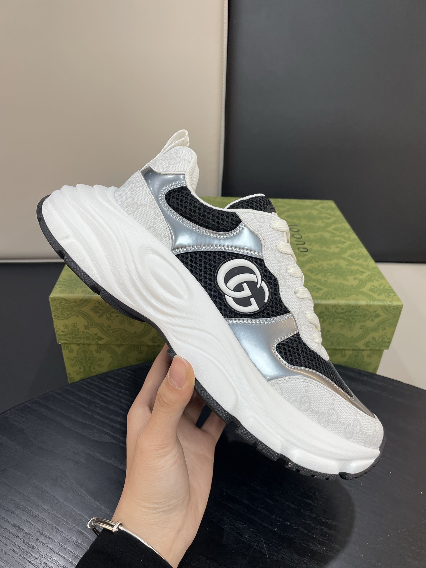 Gucci Women's Ultrapace R Sneakers in White GG Supreme Canvas and Silver Trim 2 i1744184466131 6590 0 0