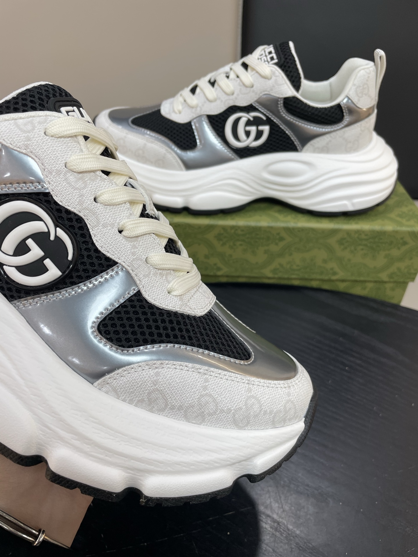 Gucci Women's Ultrapace R Sneakers in White GG Supreme Canvas and Silver Trim 5 i1744184467973 5493 0 3