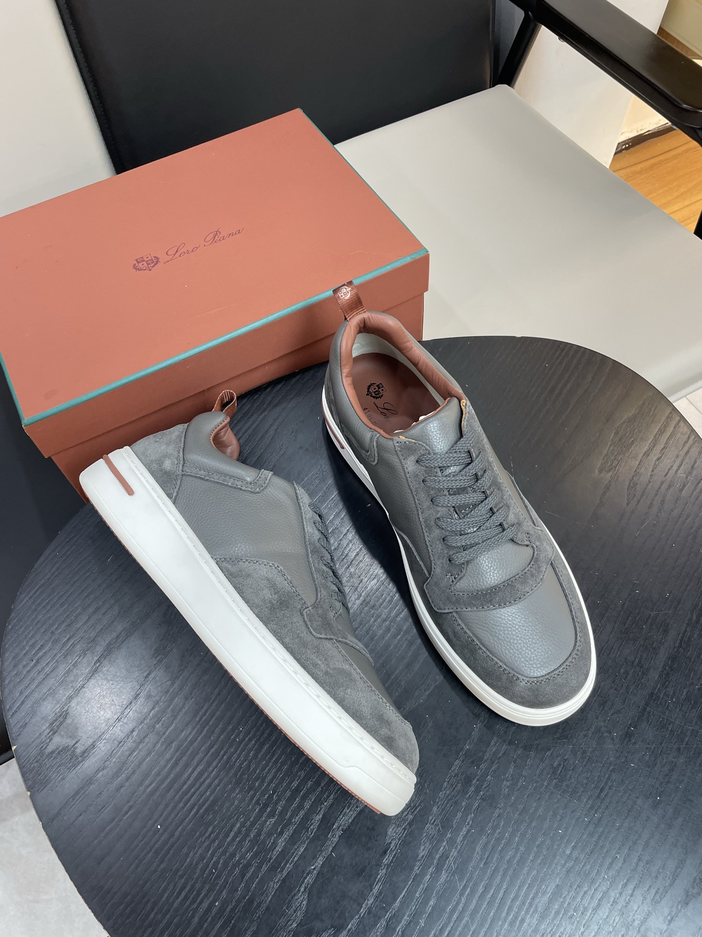 Loro Piana Weekend Walk Sneakers: Luxurious Comfort & Stylish Design 9 i1755252659243 2695 0 7