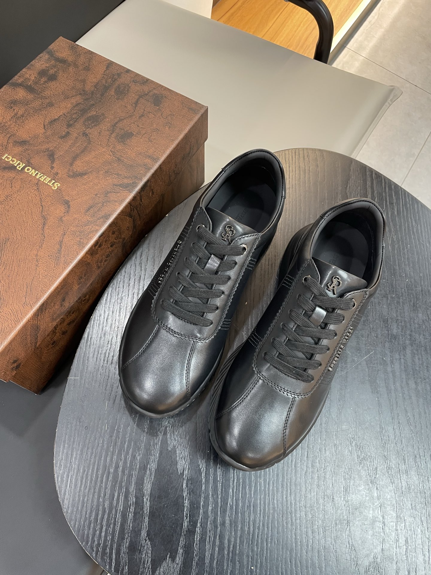 Stefano Ricci Men's Black Leather Lace-Up Sneakers - Comfortable & Lightweight 3 i1755505049496 9905 0 1