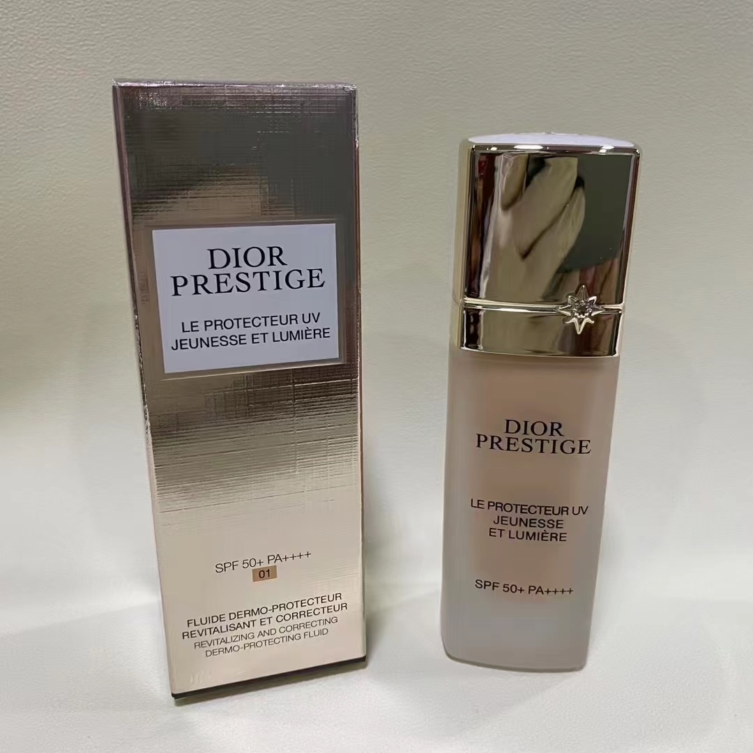 52. New Dior Prestige Le Baume BB Cream 30ml 🔜 1:1 quality❗3️⃣ colors: Glow# colorless brightening, 00# fair skin, 01#…