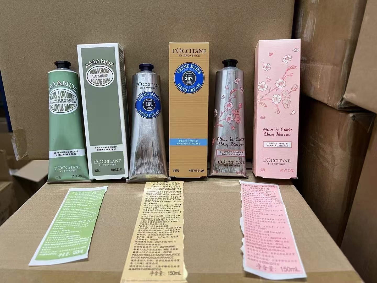 55. Crema de manos L'Occitane Almendra Dulce 150ml 55. Crema de manos L'Occitane Karité 150ml 55. Crema de manos L'Occi…