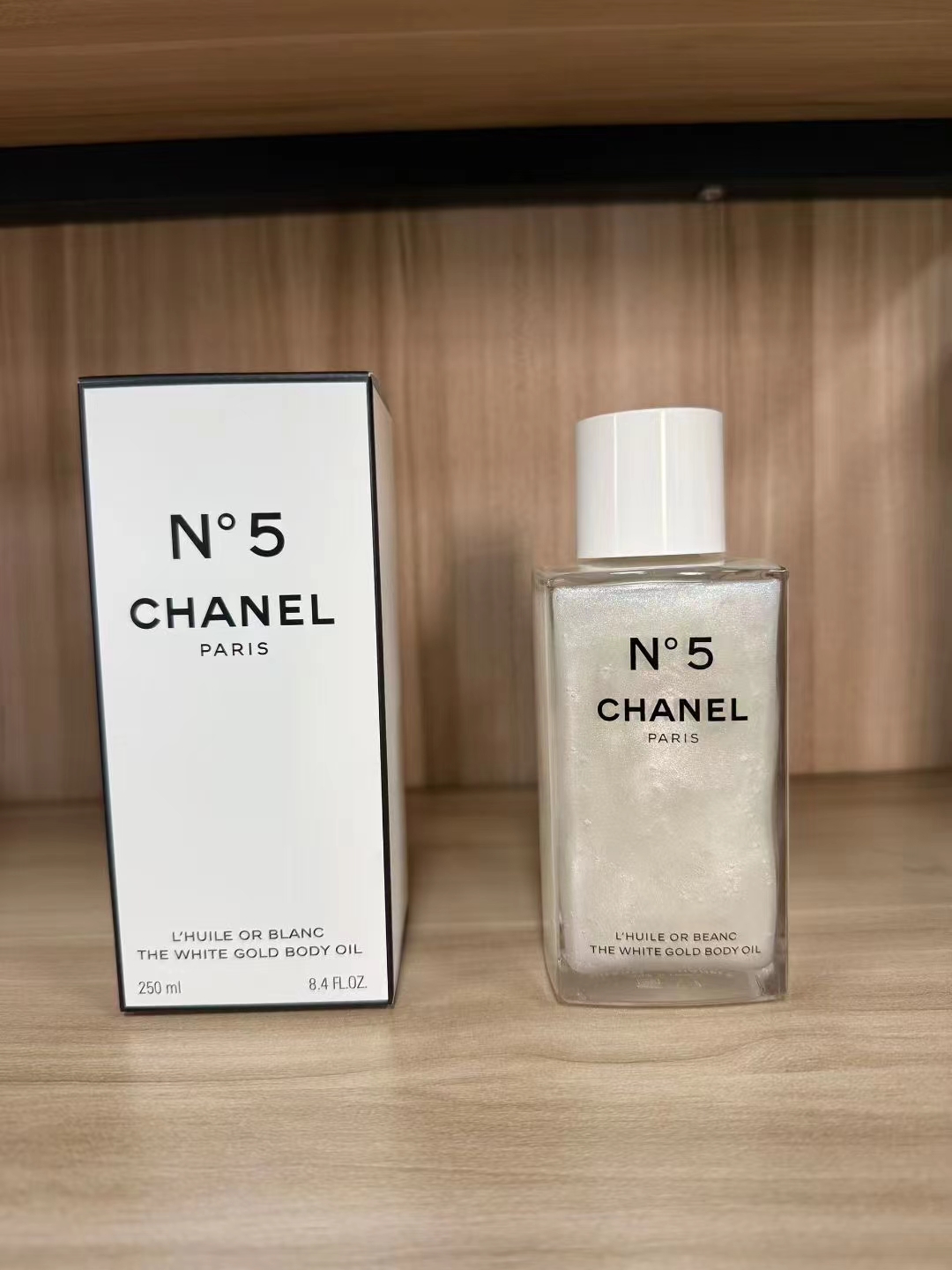 35. Aceite esencial Chanel N°5 Navidad 250ml 🔜 ¡Calidad 1:1! Aceite esencial Chanel N°5 Navidad 250ML, molde privado e…