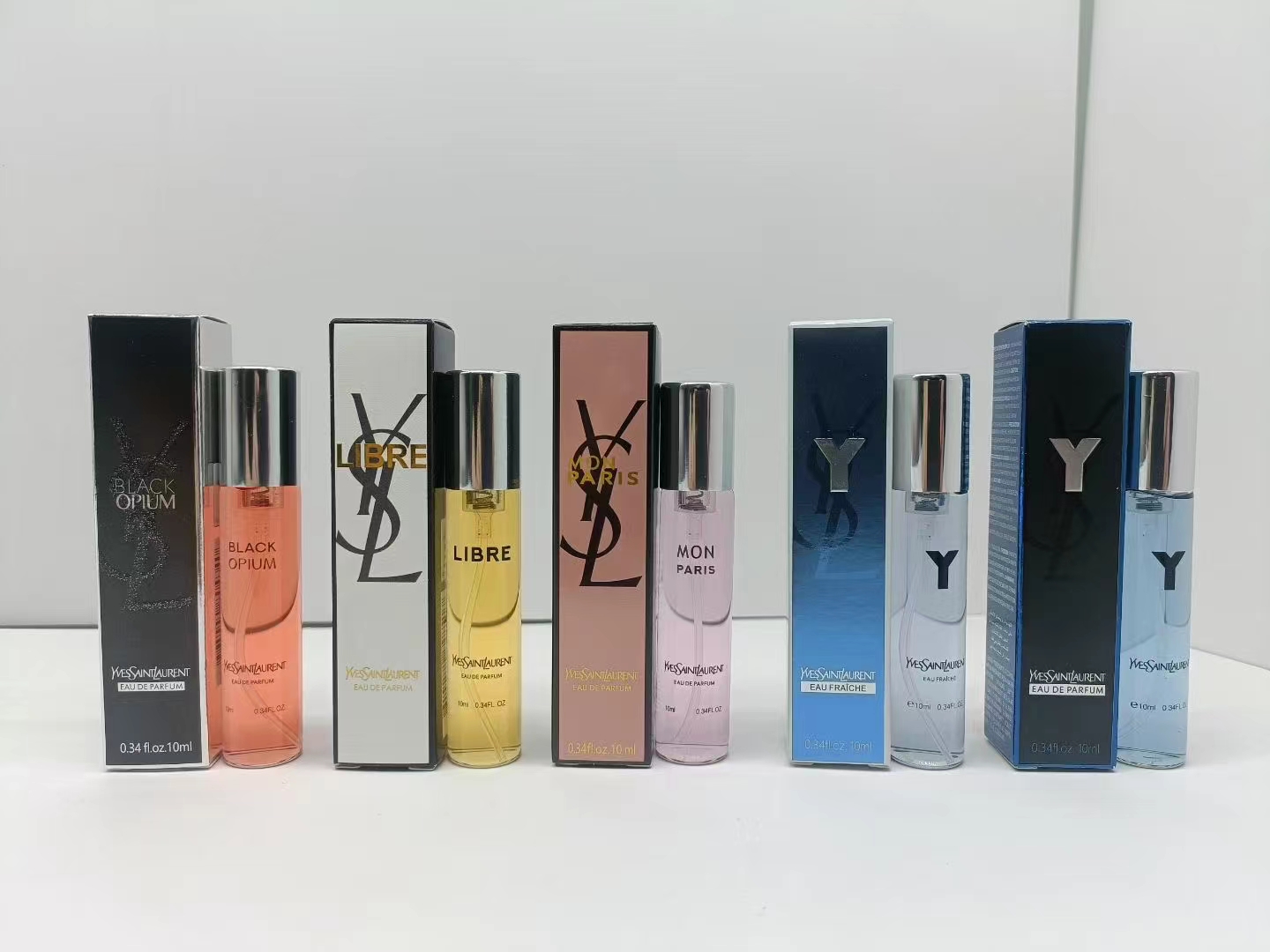 15. Perfume de muestra YSL Opio Negro 10ml / muestra 15. Perfume de muestra YSL Agua de Libertad 10ml / muestra 15. Per…