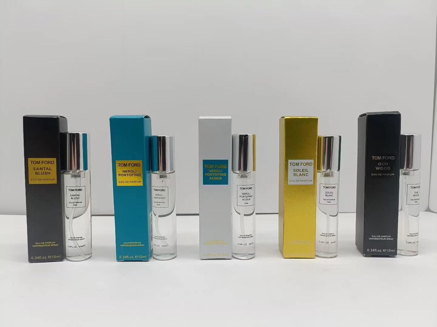15. Perfume de muestra TF Sándalo Rojo 10ml / muestra 15. Perfume de muestra TF Aceite de Azahar 10ml / muestra 15. Per…