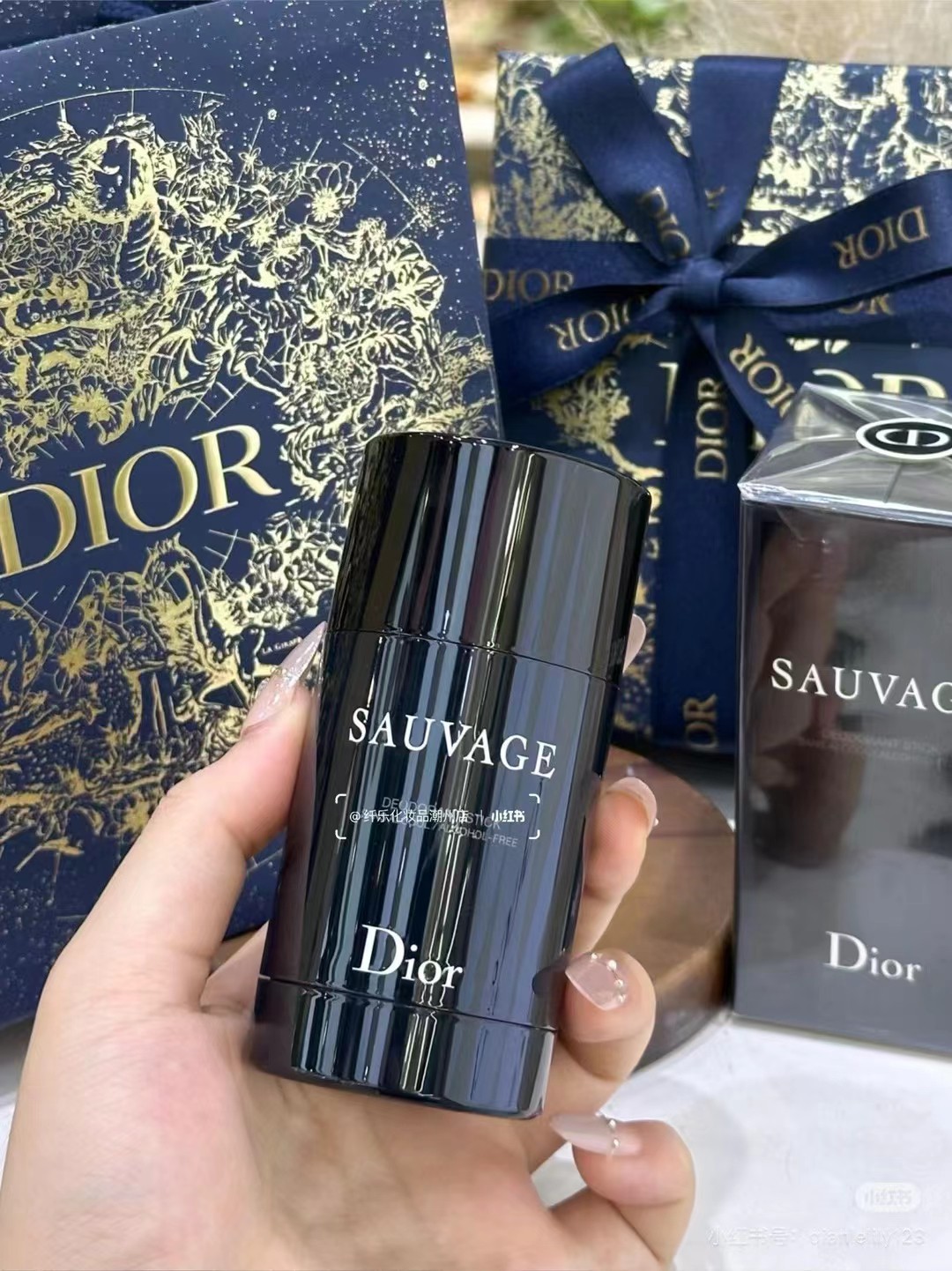 42. Dior Sauvage Deodorant Stick 75g 🔜 Calidad 1:1❗【Nuevo】Dior Sauvage Deodorant Stick 75g, 144 unidades, stock dispon…