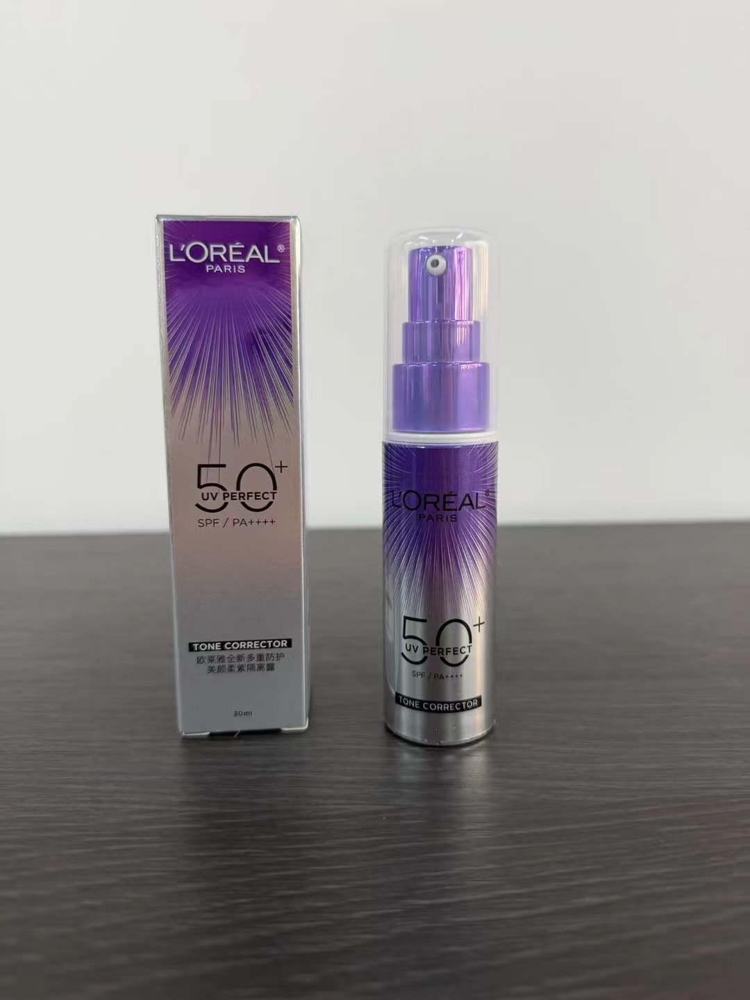 23. Protector Solar L'Oréal Tubo Pequeño Púrpura 30ml 🔜 Calidad 1:1❗️Nuevo Protector Solar L'Oréal Tubo Pequeño Púrpur…