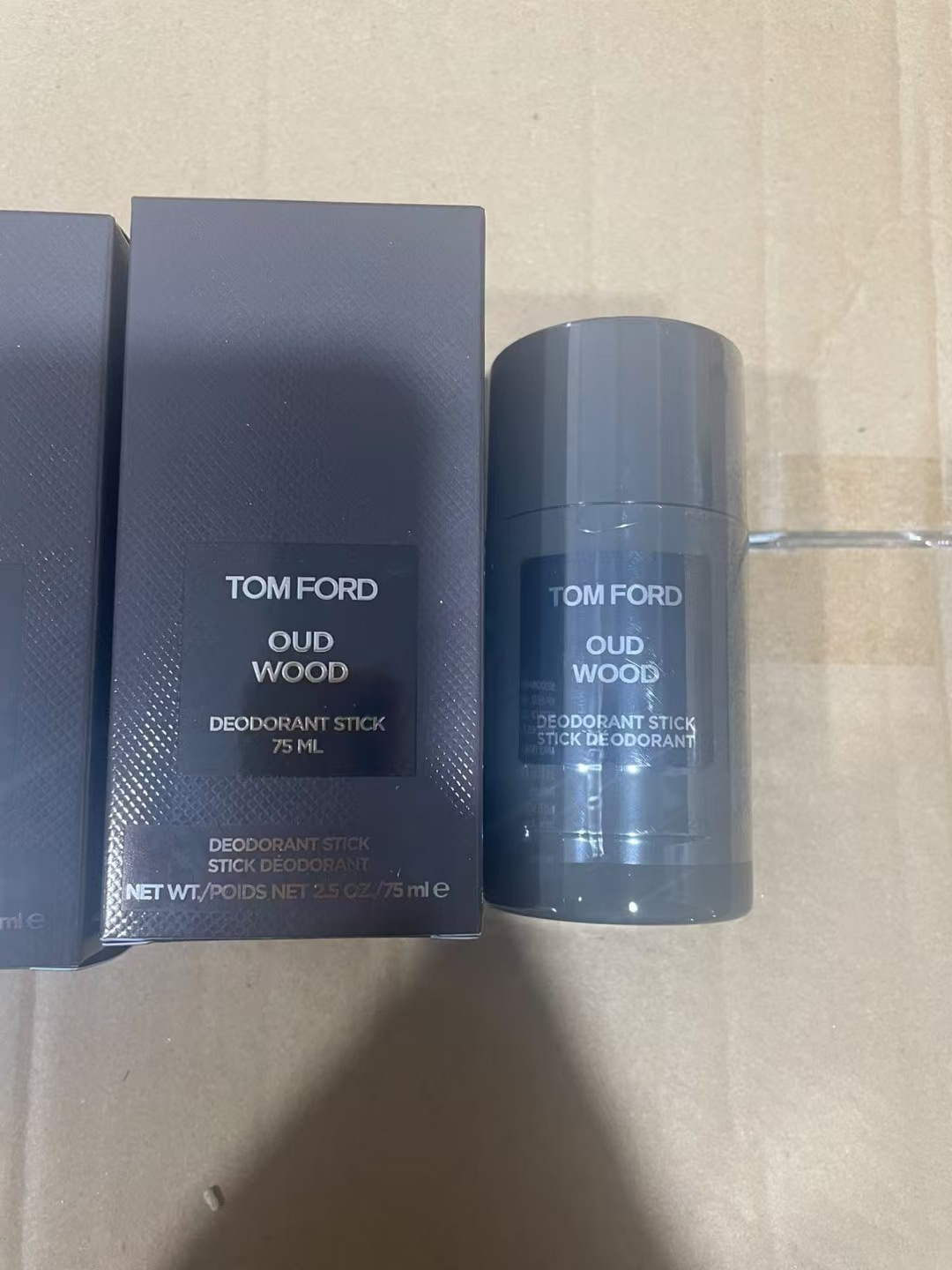 40. Desodorante en barra TF Oud Wood 75ml 🔜 Calidad 1:1❗ Desodorante en barra TF Oud Wood 75ml pieza 96