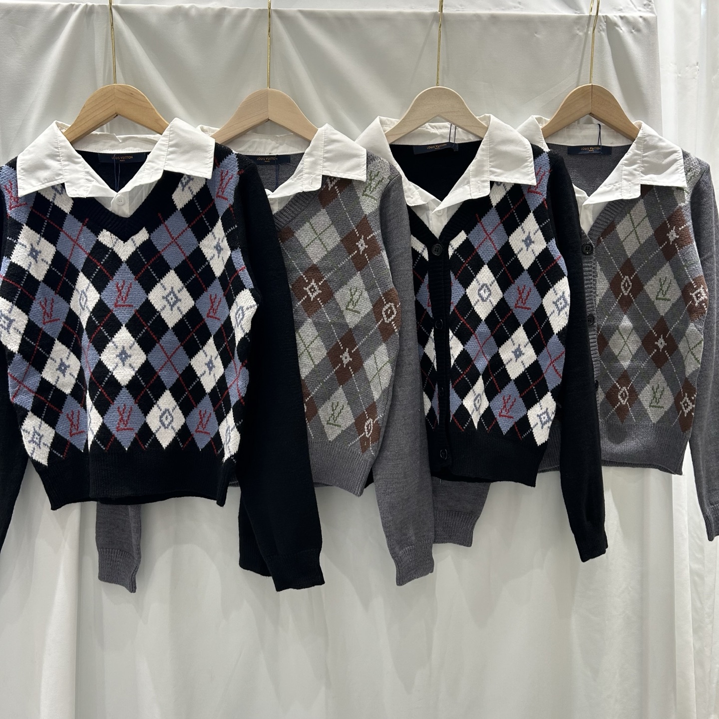 NO:563287,LV new long sleeve ~ cardigan, louis vuitton, alexander wang19860909LV新款长袖～开衫,,louis vuitton,alexander wang,Women's clothing