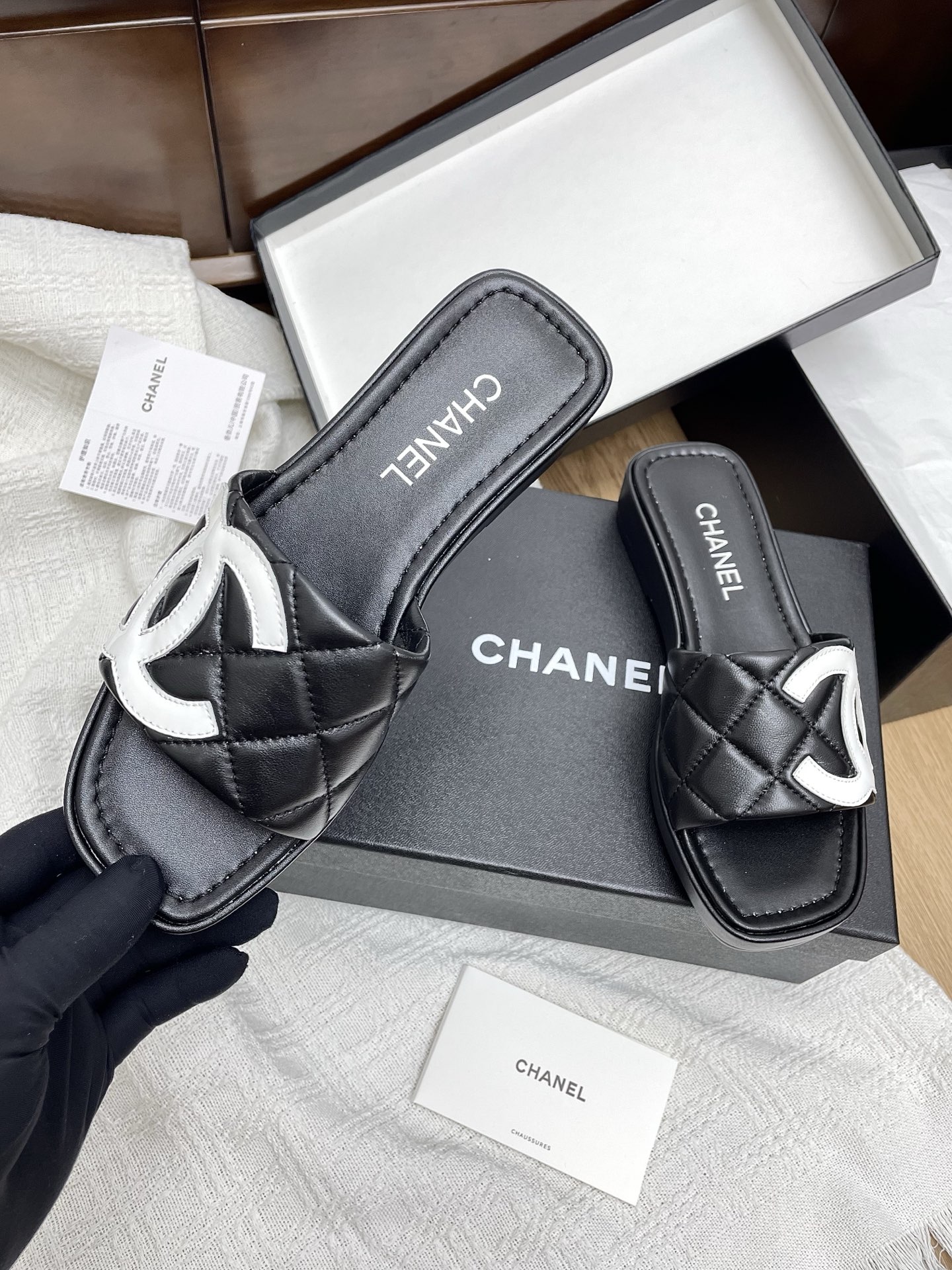Chanel CC Logo Quilted Leather Espadrille Flats 4 i1748605885858 6738 0 2