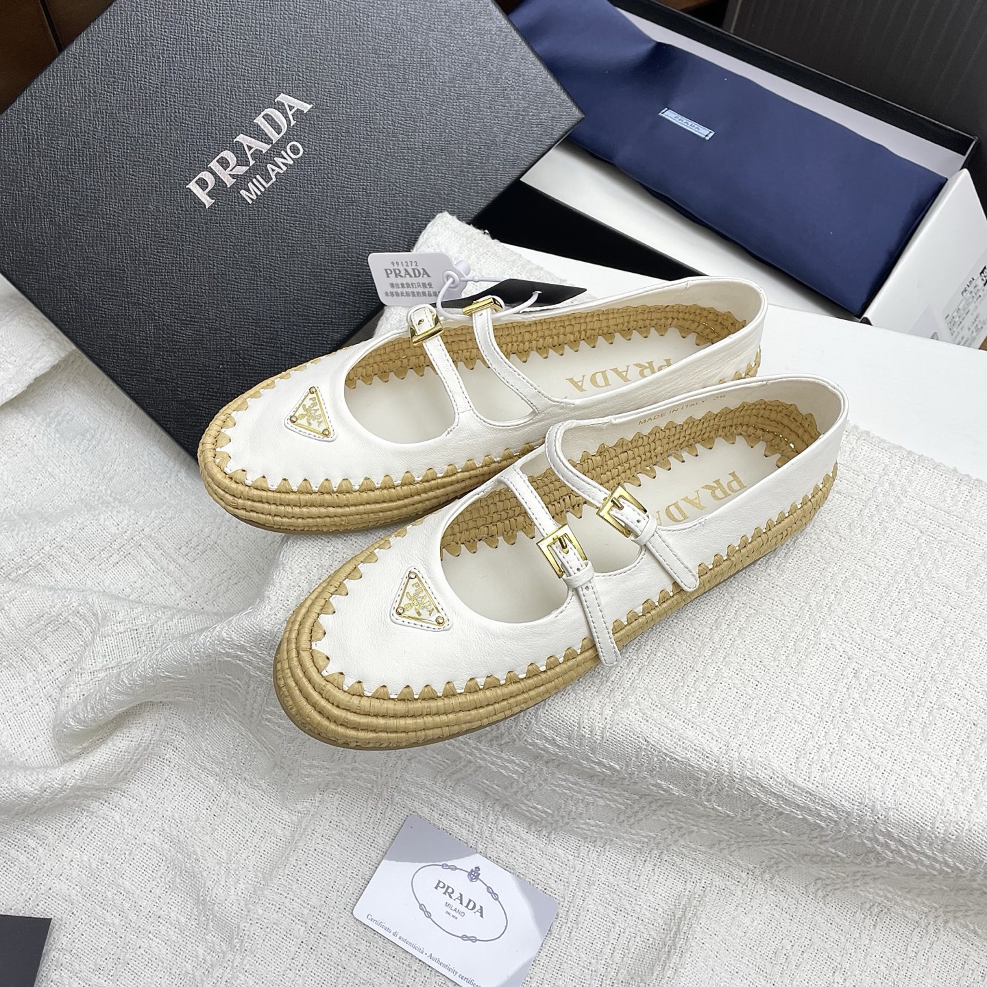 Prada Raffia Mary Jane Flats - Handwoven, Iconic Logo, and Stylish Comfort 10 i1748690217339 2835 0 8