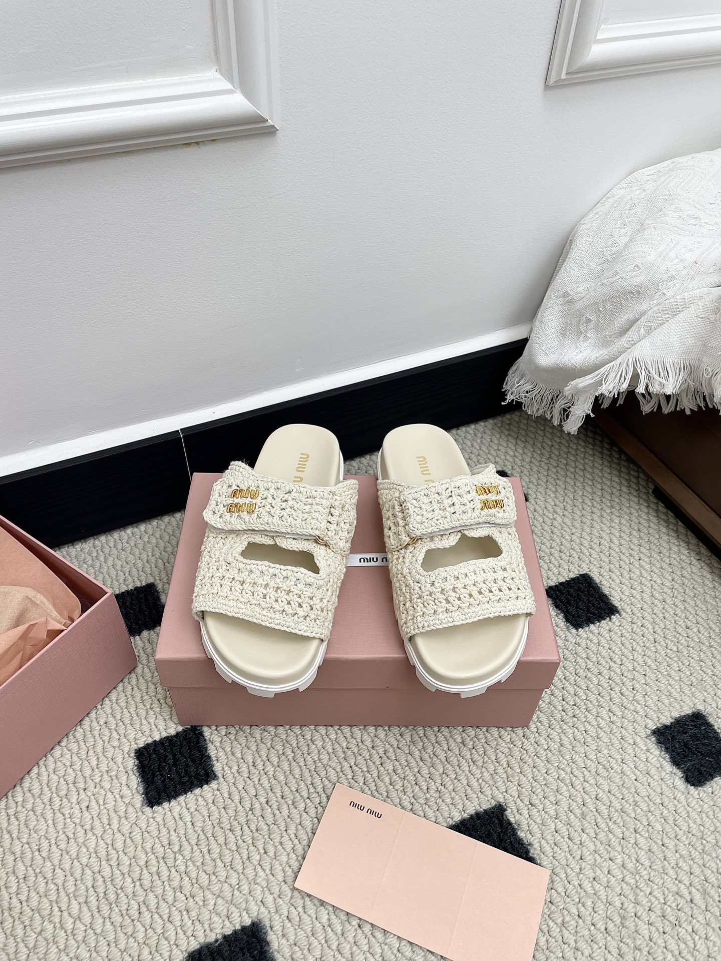 Designer Slides