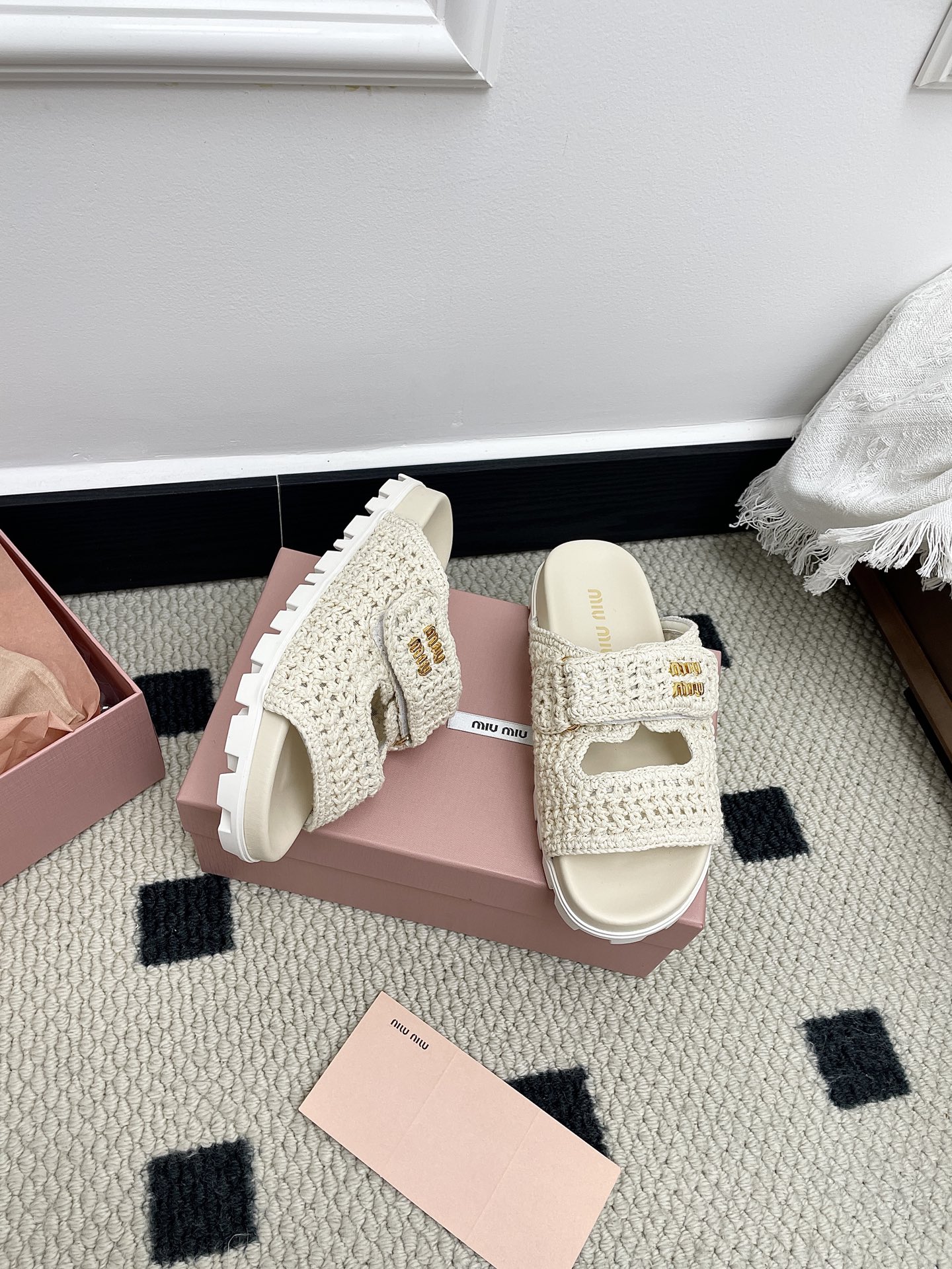 Designer Slides