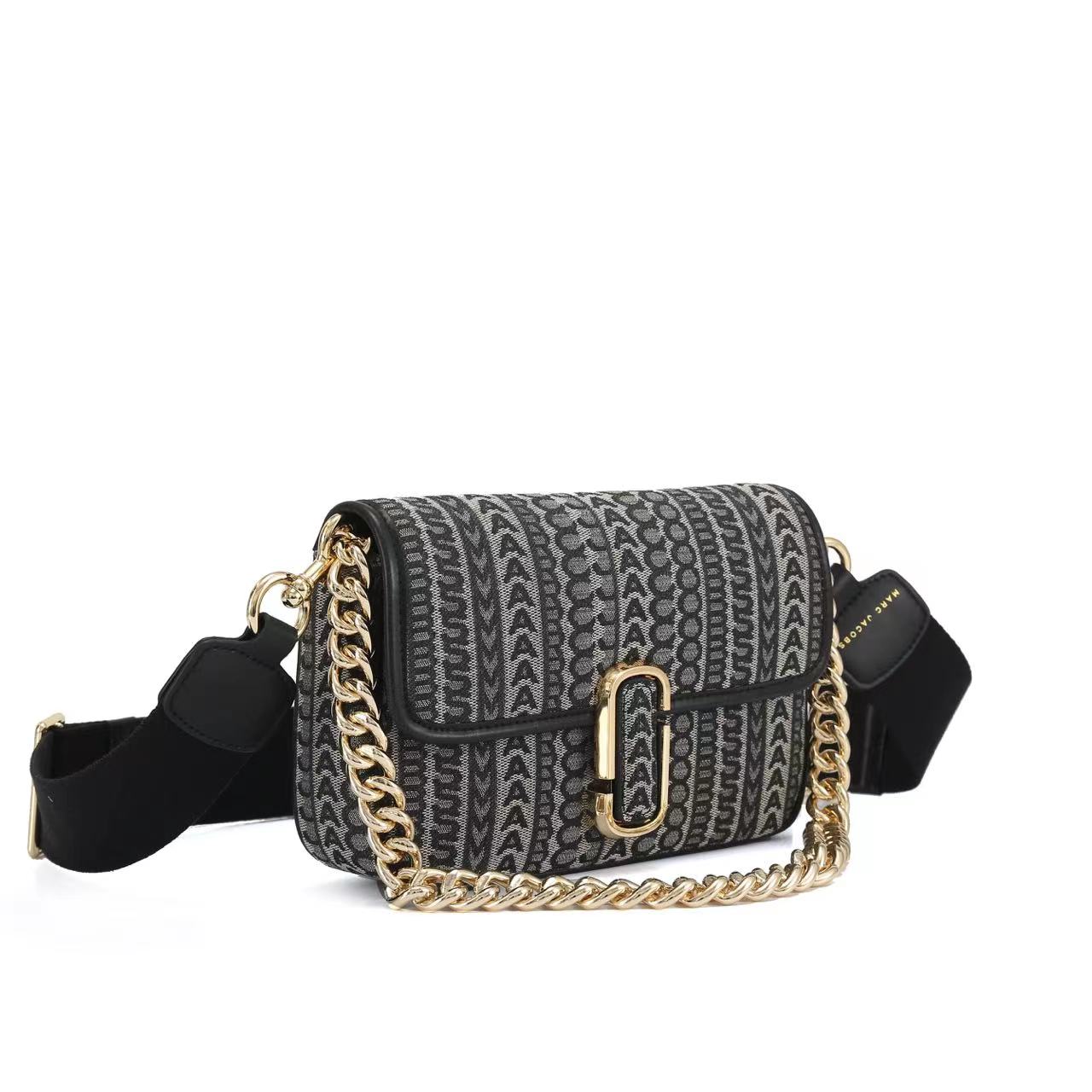 新款MJ秋冬新款，明星同款超热卖款；可单肩斜挎手提 链条可拆卸 长肩带可拆卸可调节长短 二条肩带可随意搭