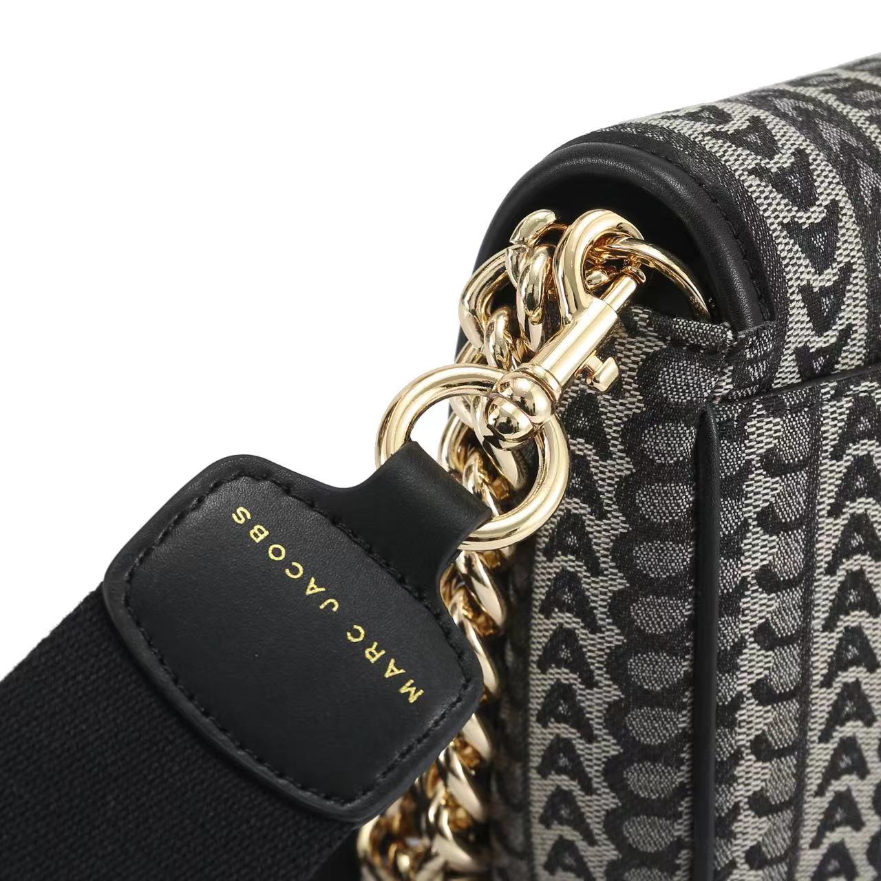 新款MJ秋冬新款，明星同款超热卖款；可单肩斜挎手提 链条可拆卸 长肩带可拆卸可调节长短 二条肩带可随意搭