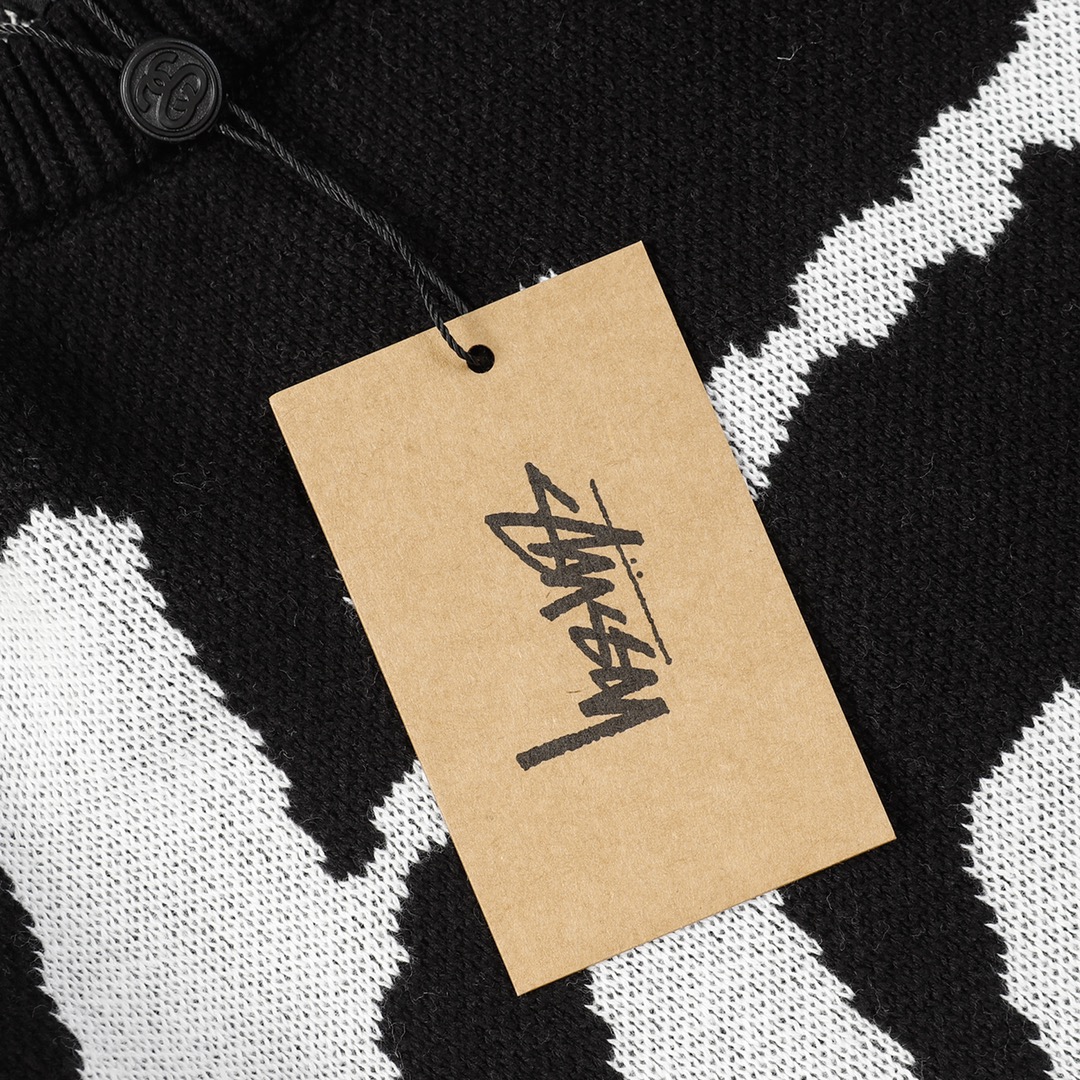Stussy’s Iconic Knitwear: Surf and Street Culture Influence in Fashion Industry - 图片 8