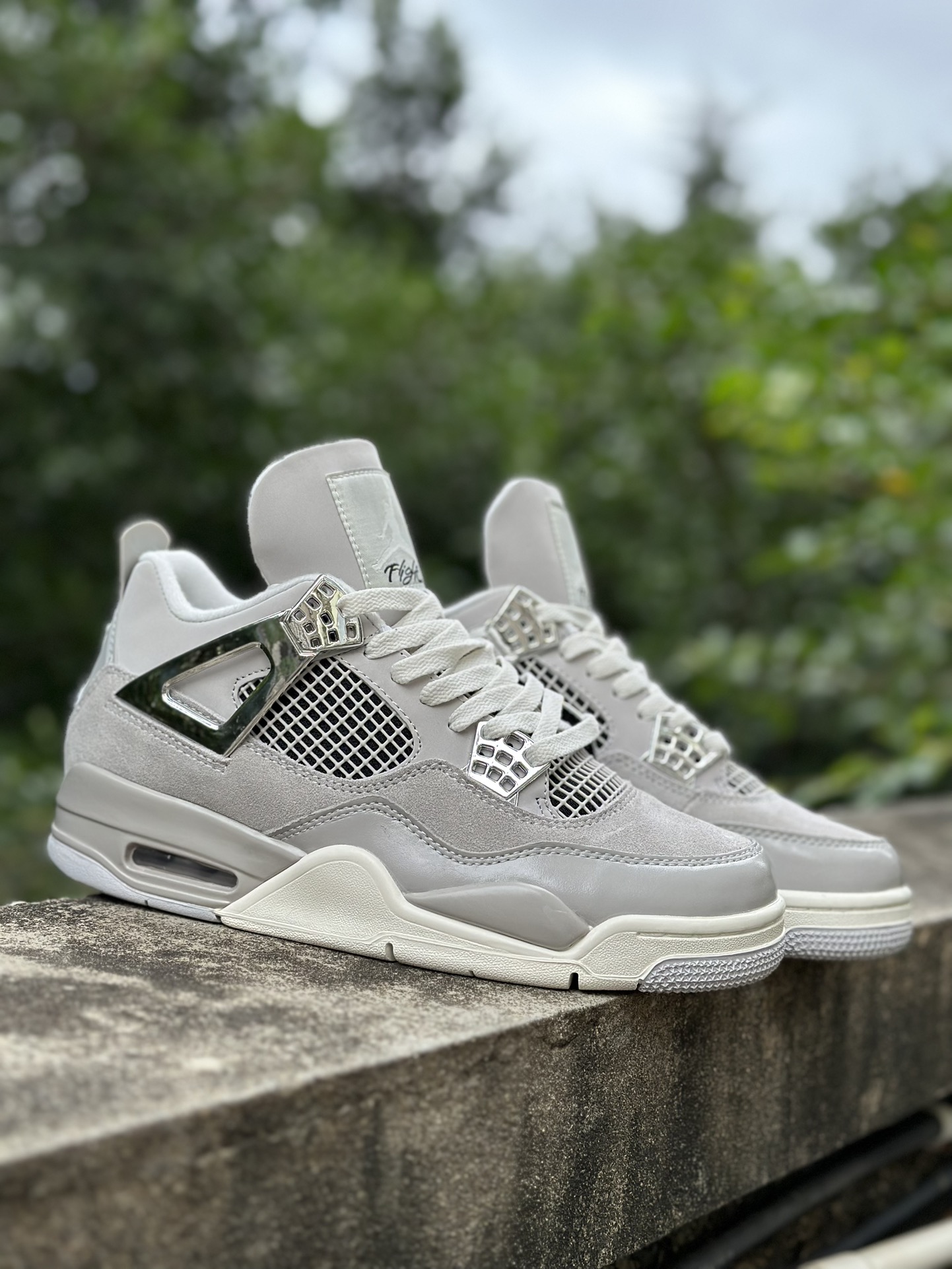 Puro original‼️ Puro original de fábrica‼️ Air Jordan AJ4 Retro plateado electrochapado versión de exportació…
