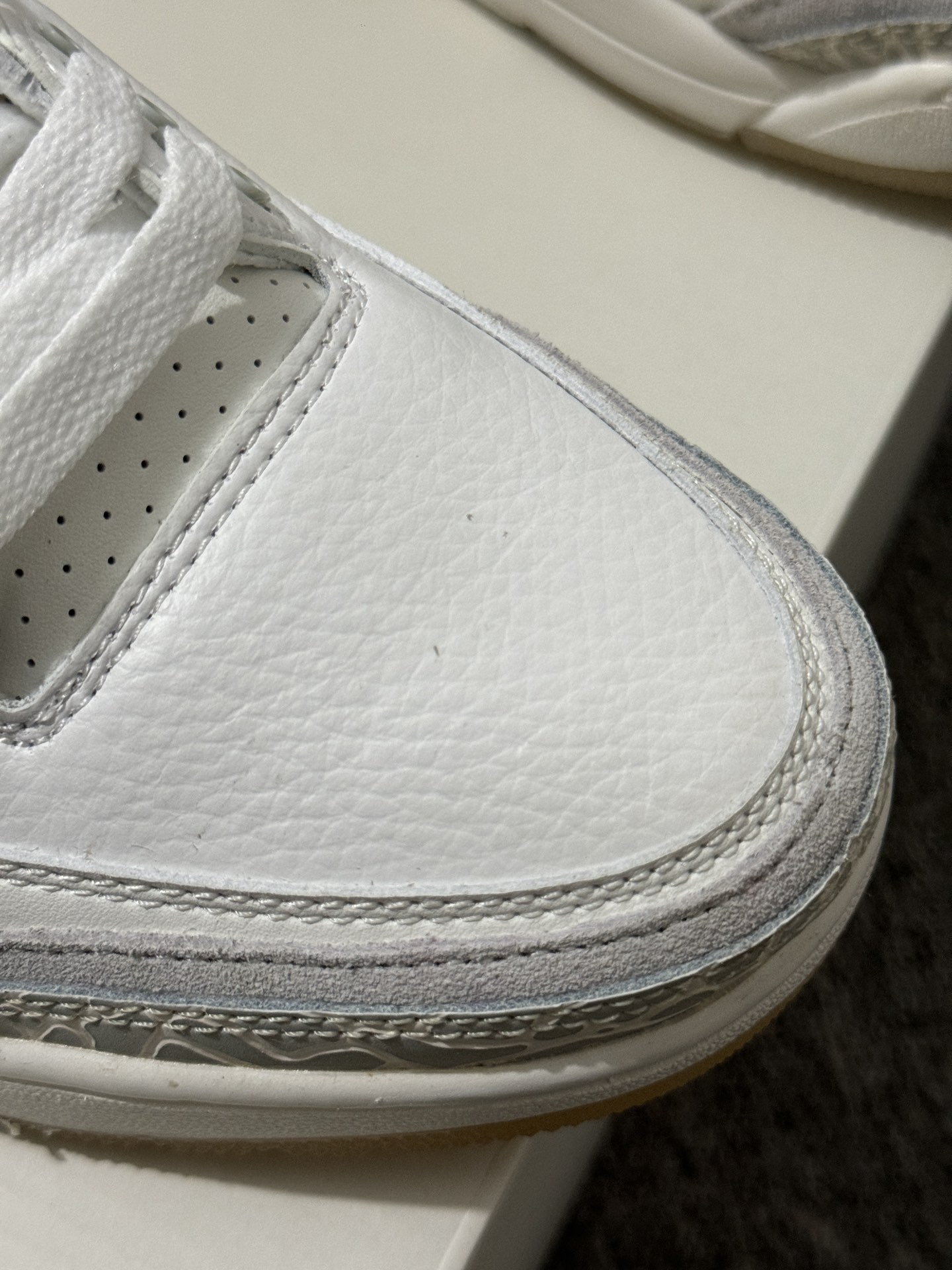 特价AirJordanAJ3全系列福利特价正确档案开发纸版楦型正确头层皮荔枝纹鞋面全新底模正确缓震鞋垫完