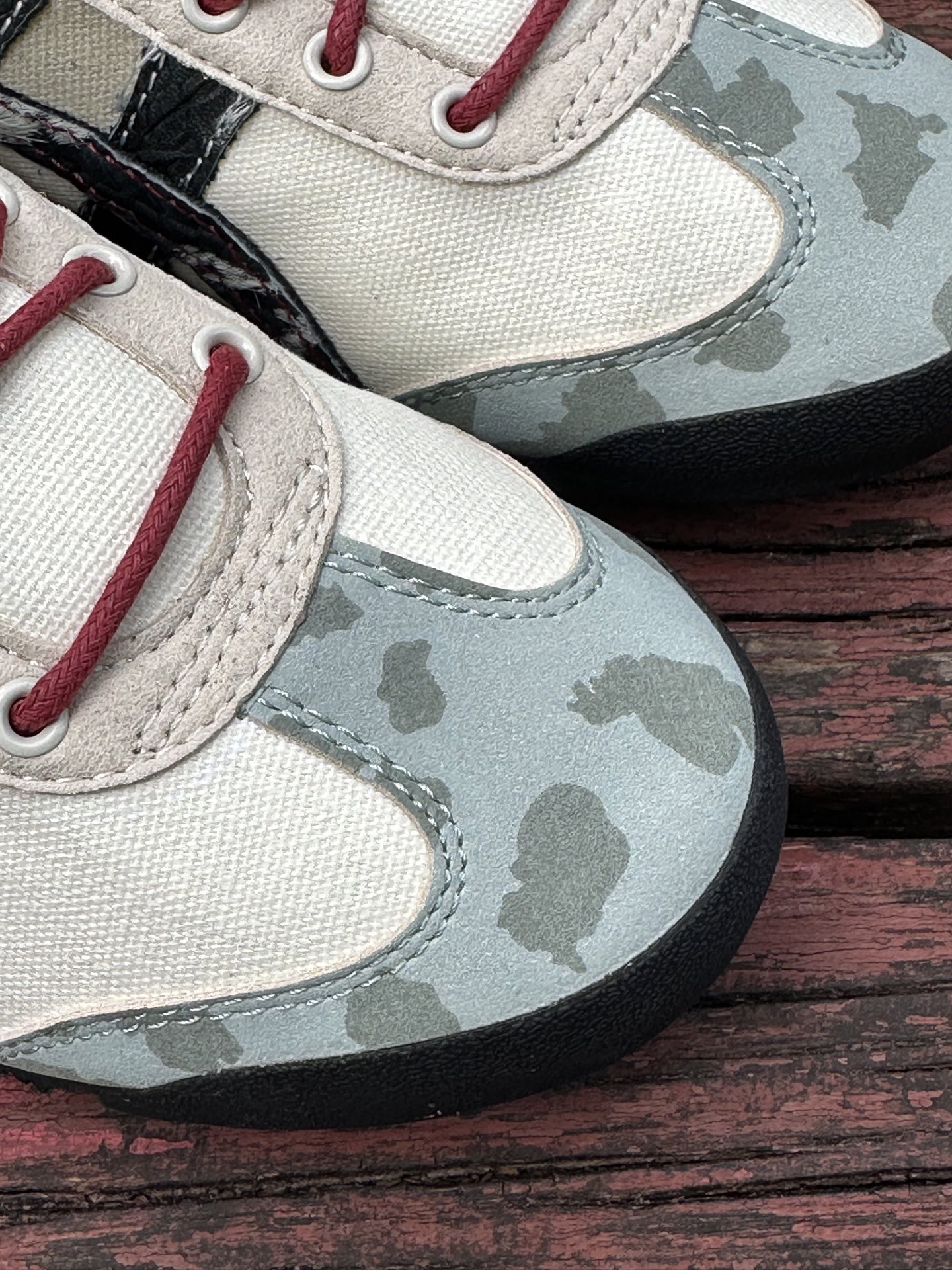 定制球鞋 Onitsuka Tiger鬼塚虎 MEXICO 66 熊猫恶作剧 CNY 蛇年 低帮 生活休闲鞋 男女同款 棕黑红 1183A360-205