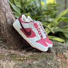 八月开门红 福利特价‼️ ‼️ NK Dunk sb Low 外贸特供 原盒原配 圈内天花板工艺 原厂冲刀 超高清洁 八月开门红 福利特价‼️ ‼️ NK Dunk sb Low 外贸特供 原盒原配 圈内天花板工艺 原厂冲刀 超高清洁