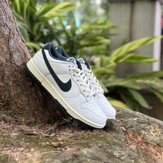 八月开门红 福利特价‼️ ‼️ NK Dunk sb Low 外贸特供 原盒原配 圈内天花板工艺 原厂冲刀 超高清洁 八月开门红 福利特价‼️ ‼️ NK Dunk sb Low 外贸特供 原盒原配 圈内天花板工艺 原厂冲刀 超高清洁