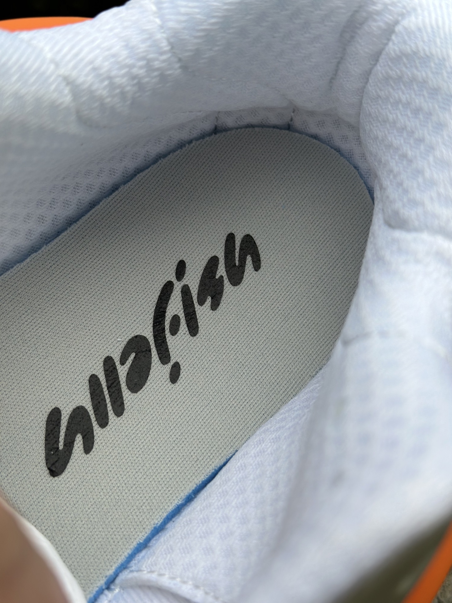 220 Pharrell x adidas Adistar Jellyfish 低帮复古风老爹鞋 JP9261