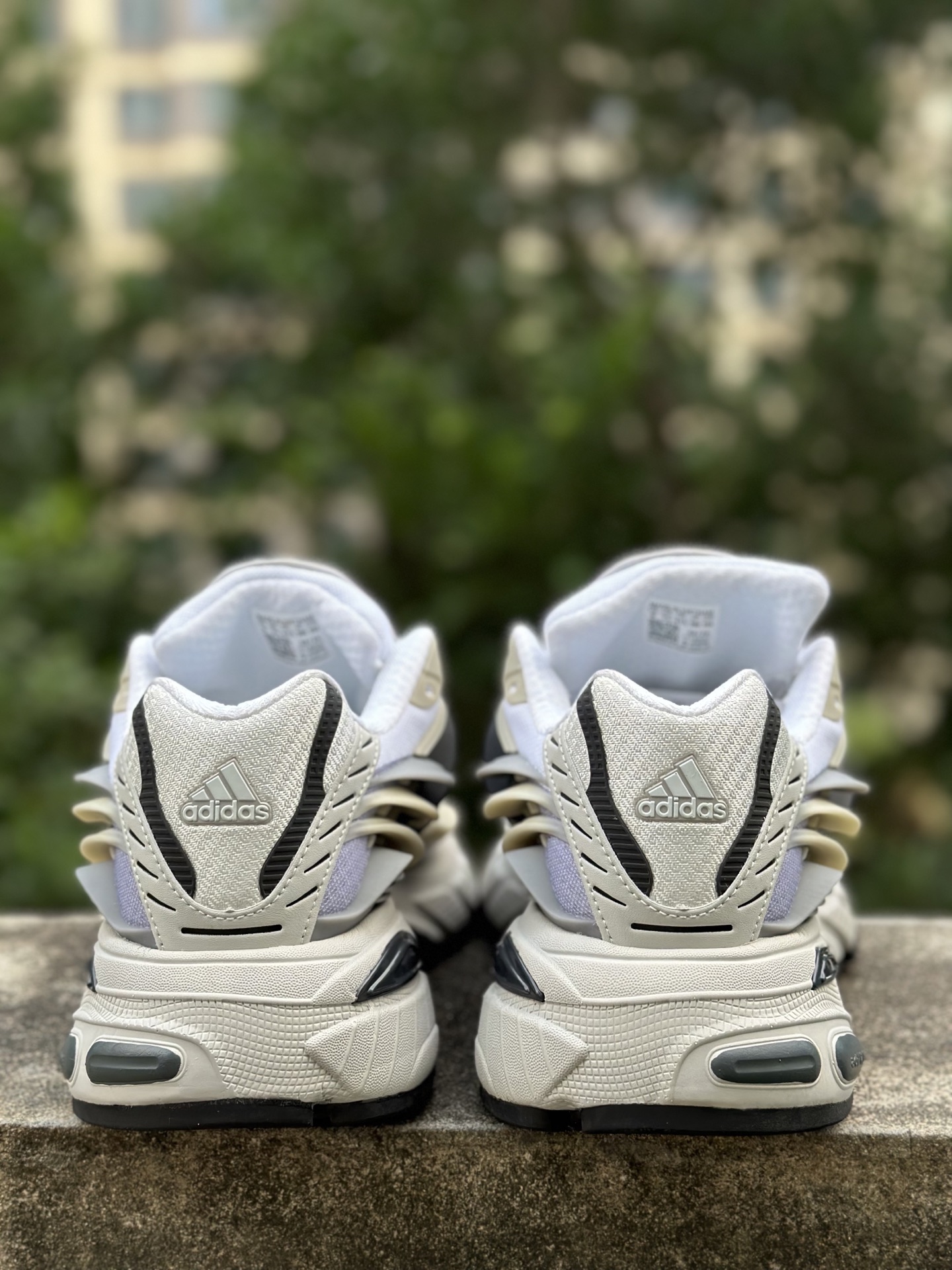 Pharrell x adidas Adistar Jellyfish 低帮复古风老爹鞋 JP9265-Top High Quatity Cheap Sneakers Fashion Clothing Clothes Bags handbags Shoes of all Brand wholesale With The best Quality And Beautiful Price from China Factory Chinese suppliers wholesaler seller Pharrell x adidas Adistar Jellyfish 低帮复古风老爹鞋 JP9265