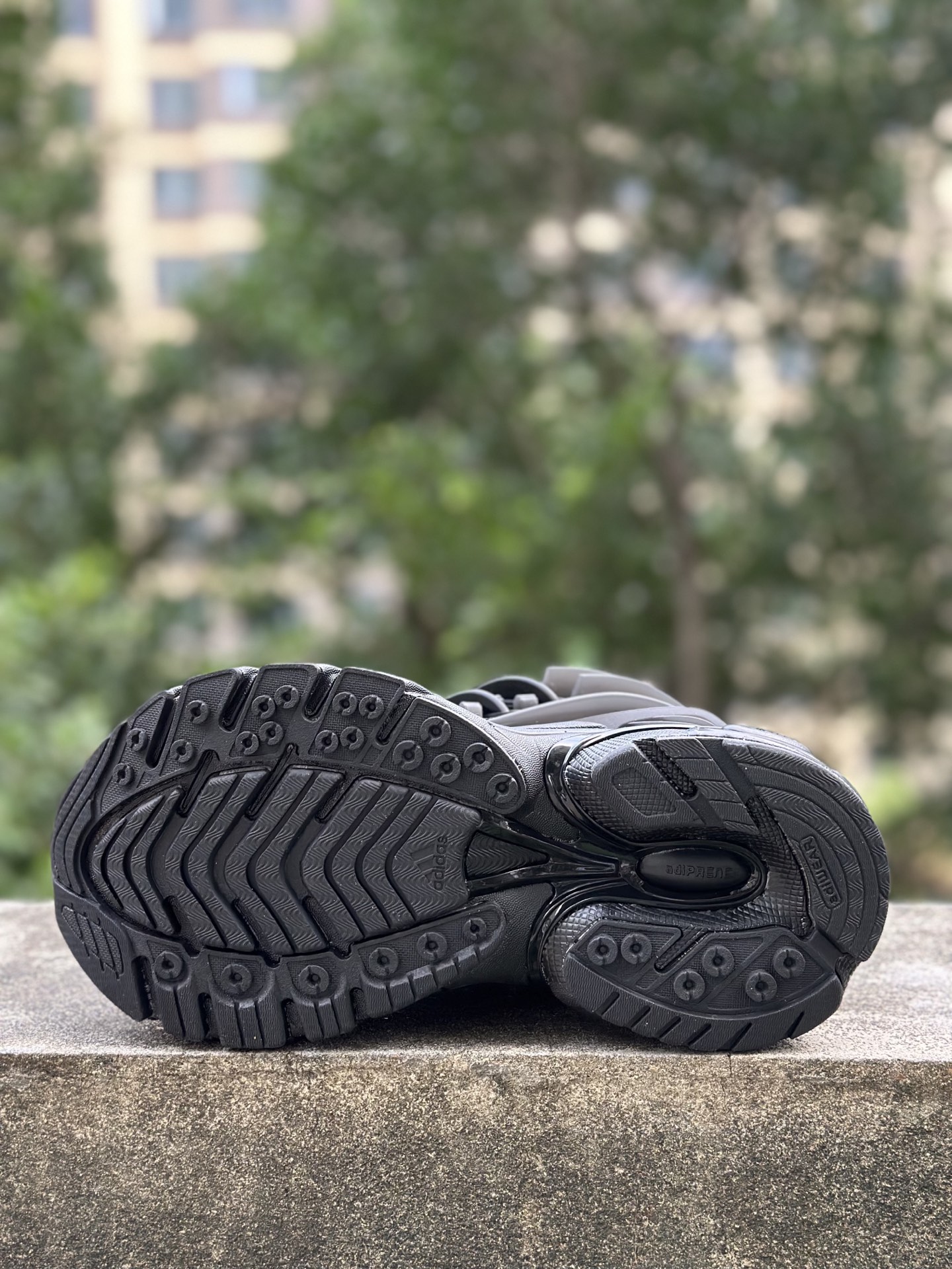 Pharrell x adidas Adistar Jellyfish 低帮复古风老爹鞋 JP9264-Top High Quatity Cheap Sneakers Fashion Clothing Clothes Bags handbags Shoes of all Brand wholesale With The best Quality And Beautiful Price from China Factory Chinese suppliers wholesaler seller Pharrell x adidas Adistar Jellyfish 低帮复古风老爹鞋 JP9264