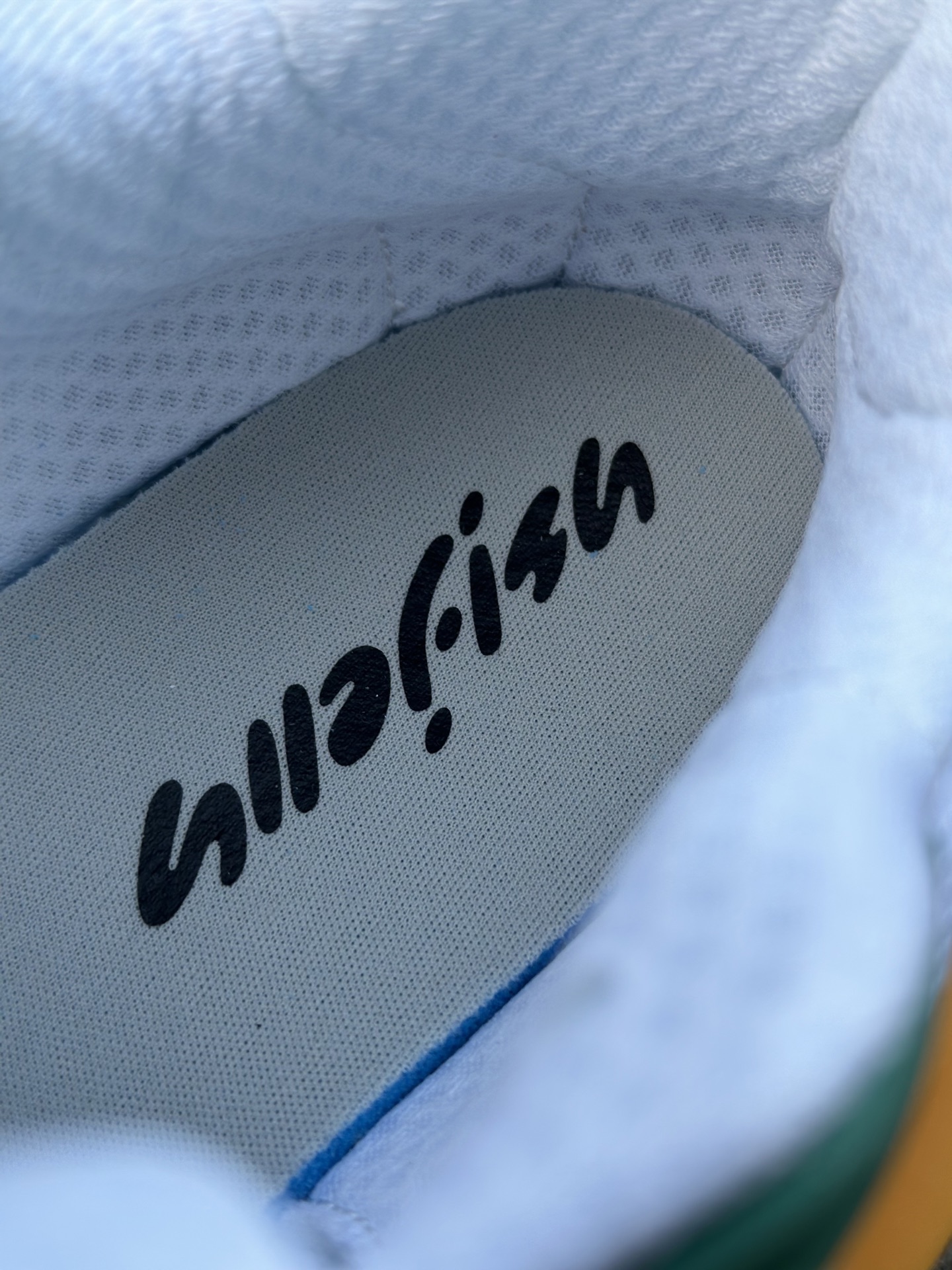 Pharrell x adidAdistar Jellyfish 低帮复古风老爹鞋 菲董4.0水母鞋 JP9270 Pharrell x adidAdistar Jellyfish 低帮复古风老爹鞋 菲董4.0水母鞋 JP9270