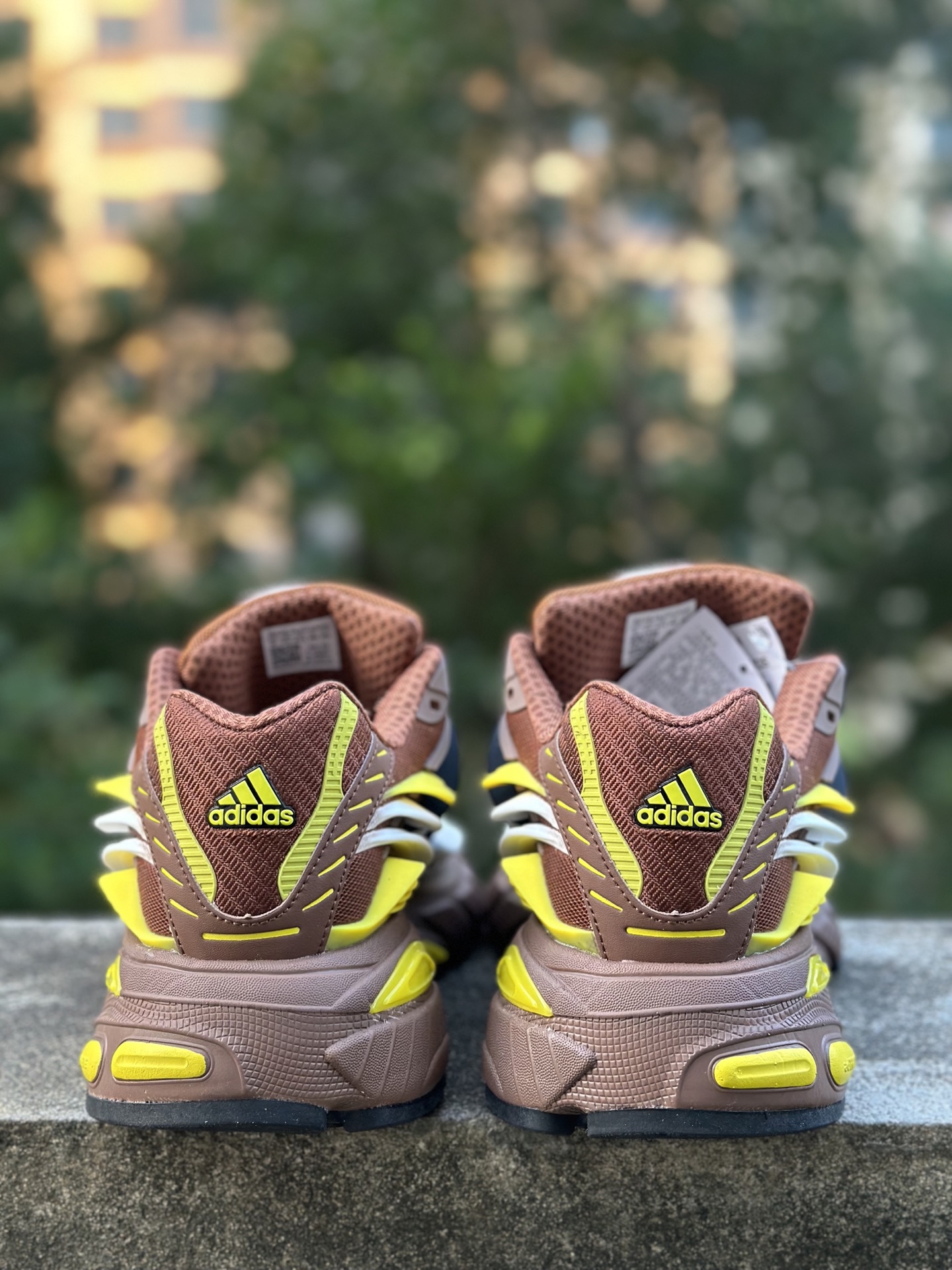Pharrell x adidAdistar Jellyfish 低帮复古风老爹鞋 菲董4.0 水母鞋 JP9267